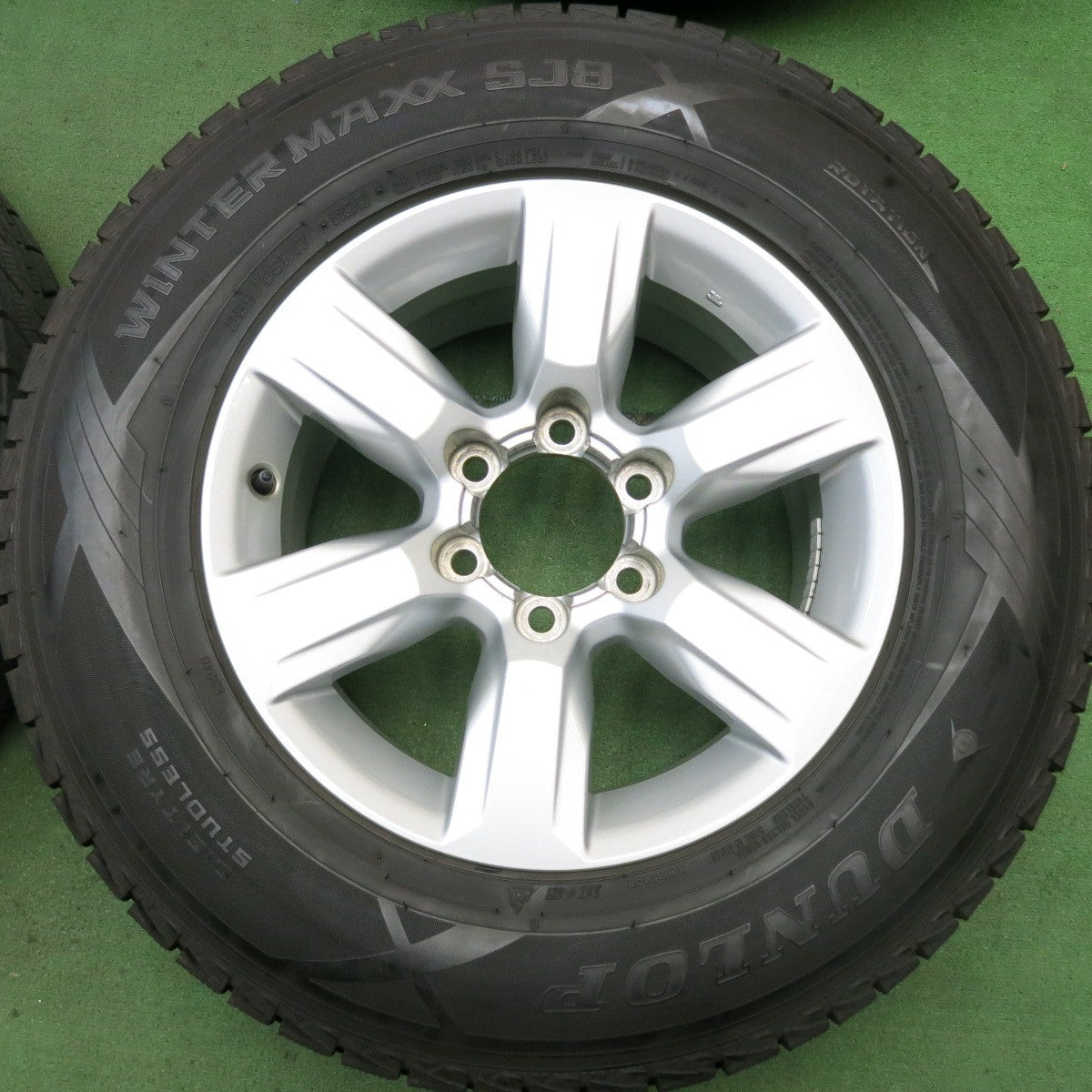 バリ溝！キレイ！9.5分★トヨタ 150系 ランクル プラド 純正 265/65R17 スタッドレス ダンロップ ウインターマックス SJ8 17インチ PCD139.7/6H★5072605HAス