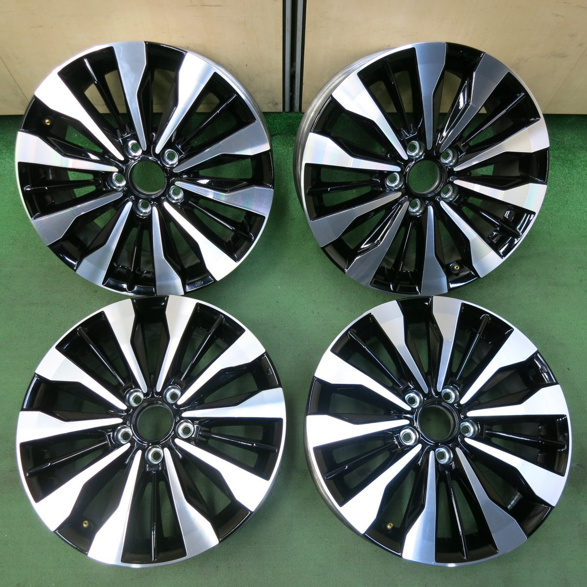 新車外し★ホンダ WR-V 純正 ENKEI ホイール 17インチ 17×7J WRV エンケイ PCD114.3/5H★5051608SYホ