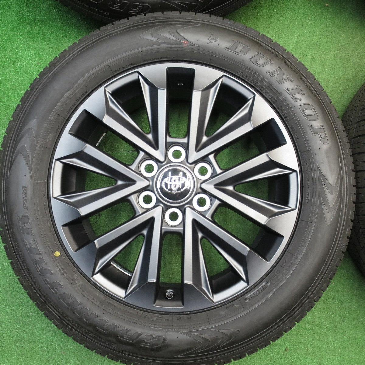 新車外し！24年★トヨタ ランクル 250 ZX 純正 265/60R20 ダンロップ グラントレック PT22 20インチ PCD139.7/6H★5041802KKノ