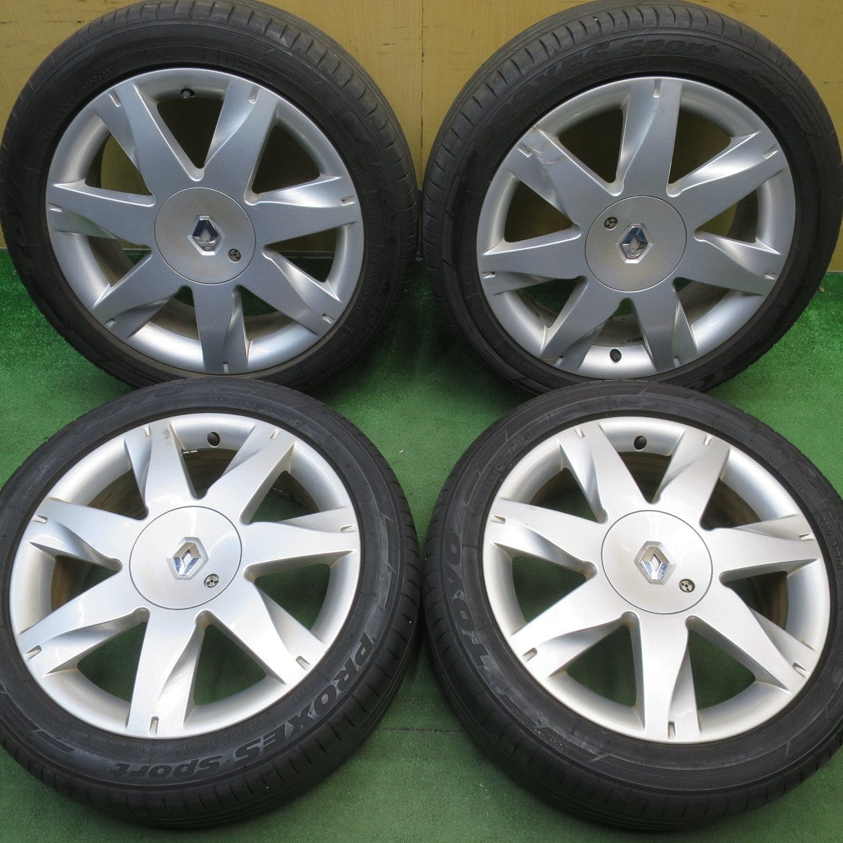 4本価格！23年◎ルノー メガーヌ 純正 205/50R17 トーヨー プロクセス スポーツ 17インチ PCD100/4H◎6060501NJノ
