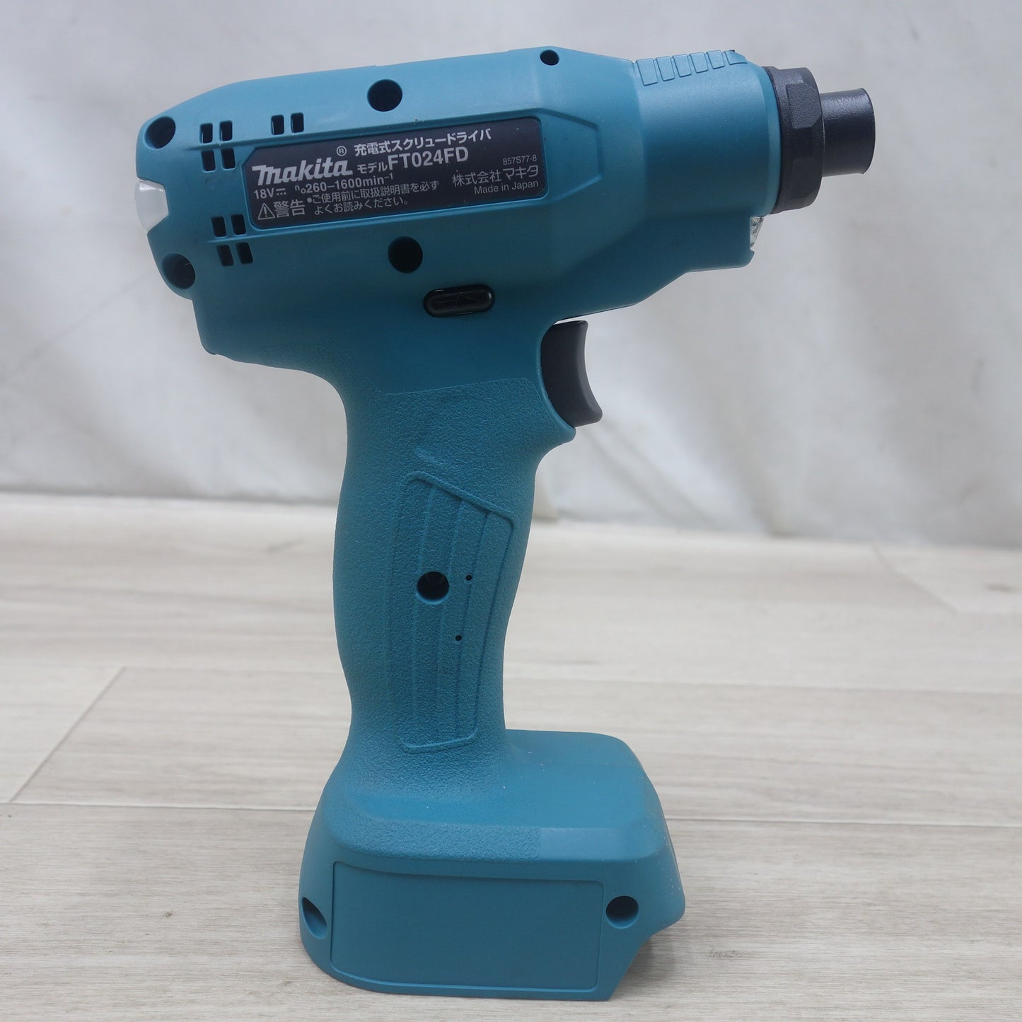 [送料無料] 未使用◆マキタ 充電式 スクリュー ドライバ FT024FD 電動 工具 18V makita コードレス◆