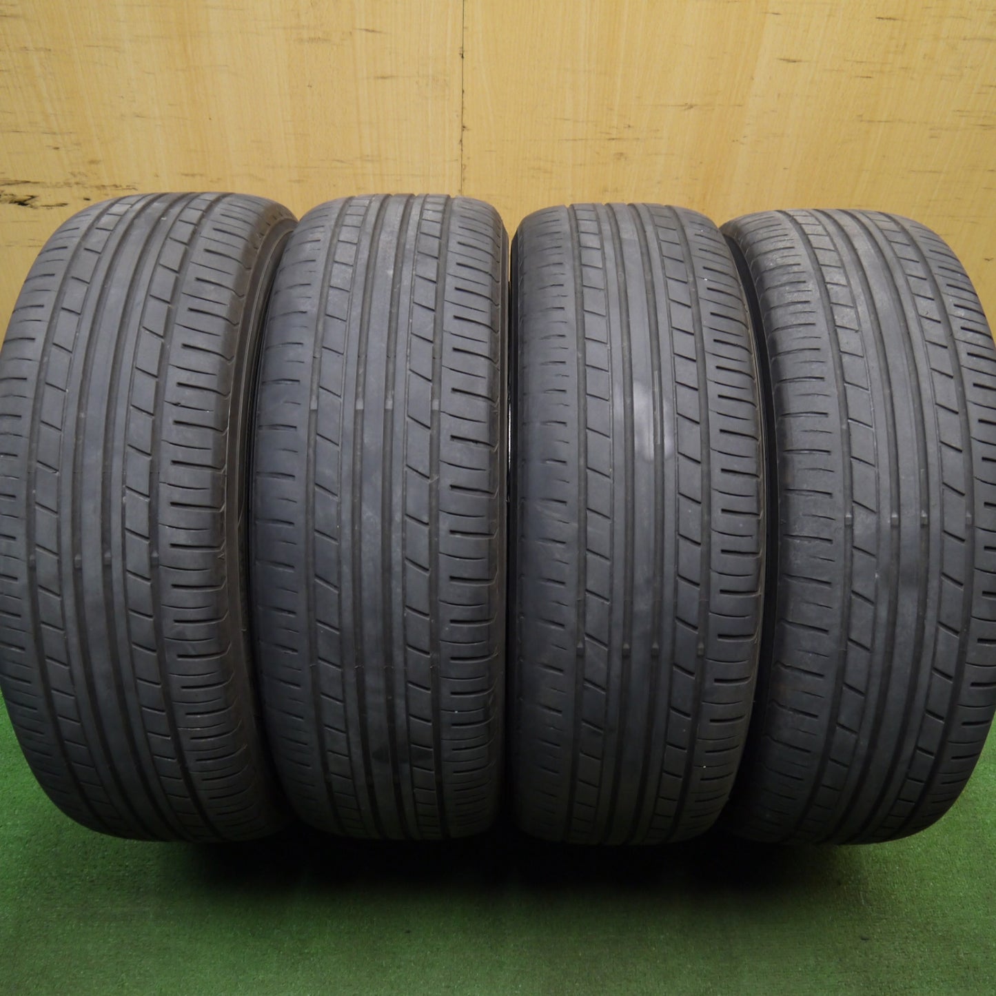 4本価格★LOXARNY MAGNUS 215/45R18 ヨコハマ エコス ES31 ロクサーニ マグナス 18インチ PCD114.3/5H★5042810Hノ