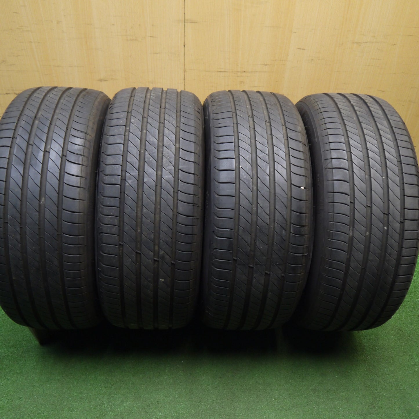 ほぼ新車外し！24年★225/50R18 ミシュラン プライマシー4 PRIMACY4 タイヤ 18インチ カローラクロス C-HR ヴェゼル エスティマ 等★5121702Hノタ