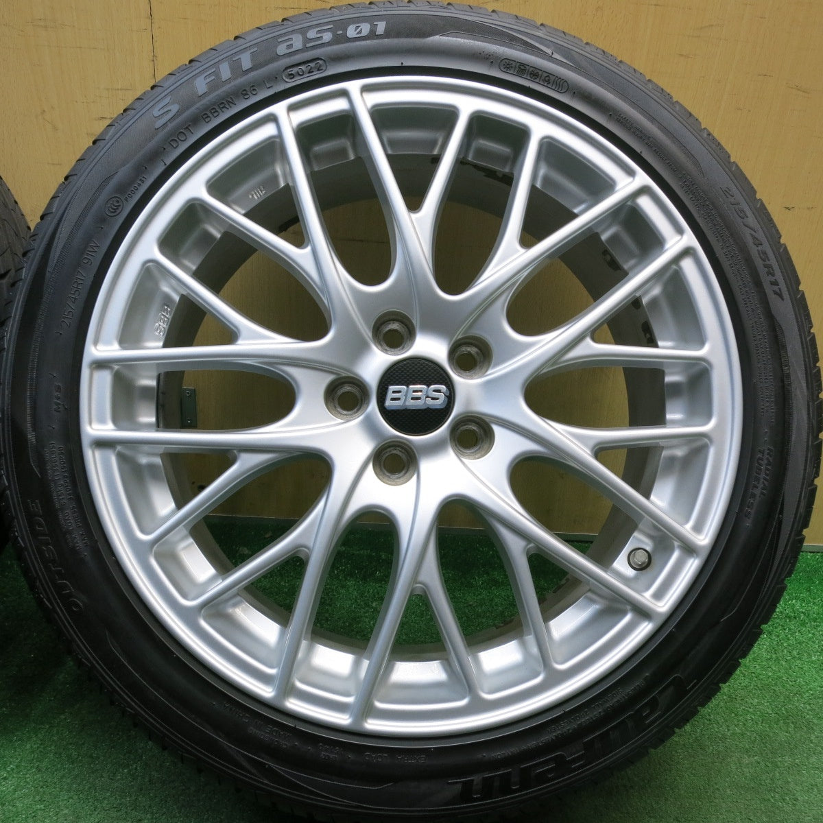 ほぼ未使用！22年！キレイ★プリウス 等 BBS CS022 215/45R17 ラウフェン S FIT as-01 17インチ PCD100/5H★6012901HAノ