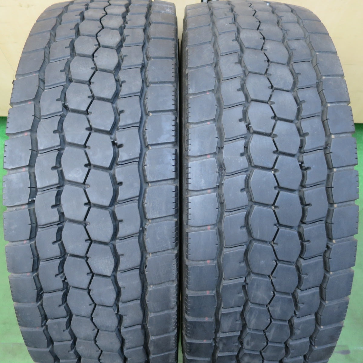 バリ溝！25年！9分！2本★トラック タイヤ 265/70R19.5 140/138J ブリヂストン M888 ミックス オールシーズン 19.5インチ★5120408イスタ