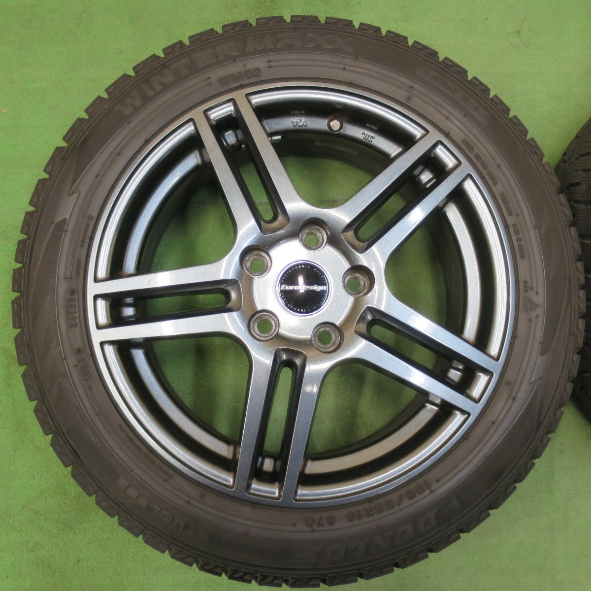 [送料無料] バリ溝！22年！キレイ！ほぼ10分★BMW MINI 等 Eurodesign 195/55R16 スタッドレス ダンロップ ウインターマックス WM02 16インチ ユーロデザイン PCD112/5H★5031507イス
