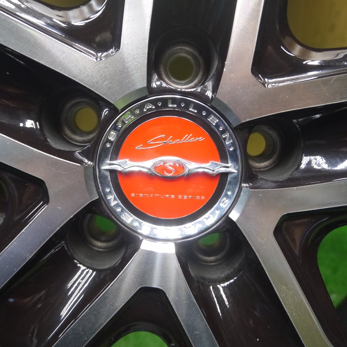 [送料無料] バリ溝！23年！8.5分★プリウス等 AME SHALLEN XF-55 215/35R19 ケンダ カイザー ジーテックス HP2000 vfm シャレン PCD100/5H★4091801Hノ
