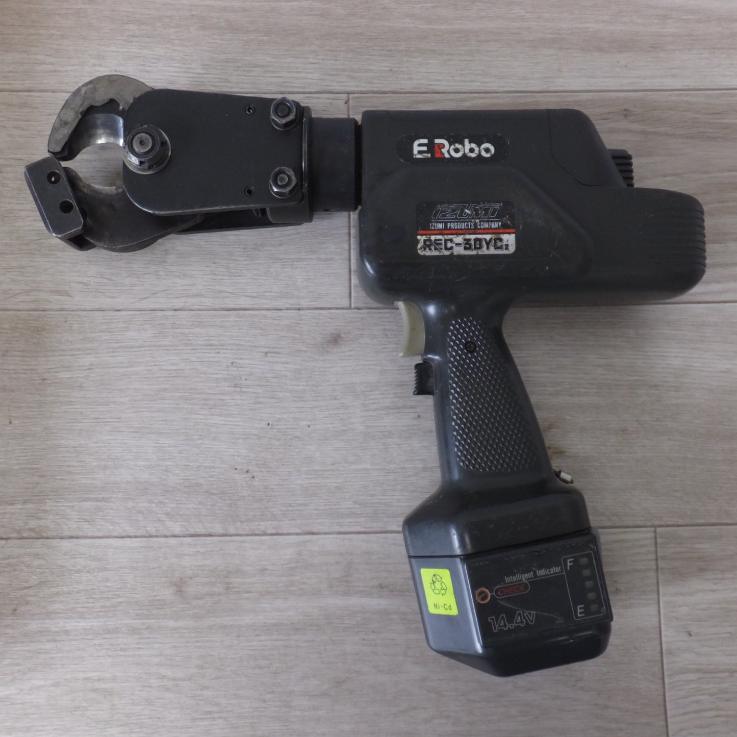 [送料無料] ジャンク★泉精器 IZUMI 電動油圧式ケーブルカッター REC-30YC2★