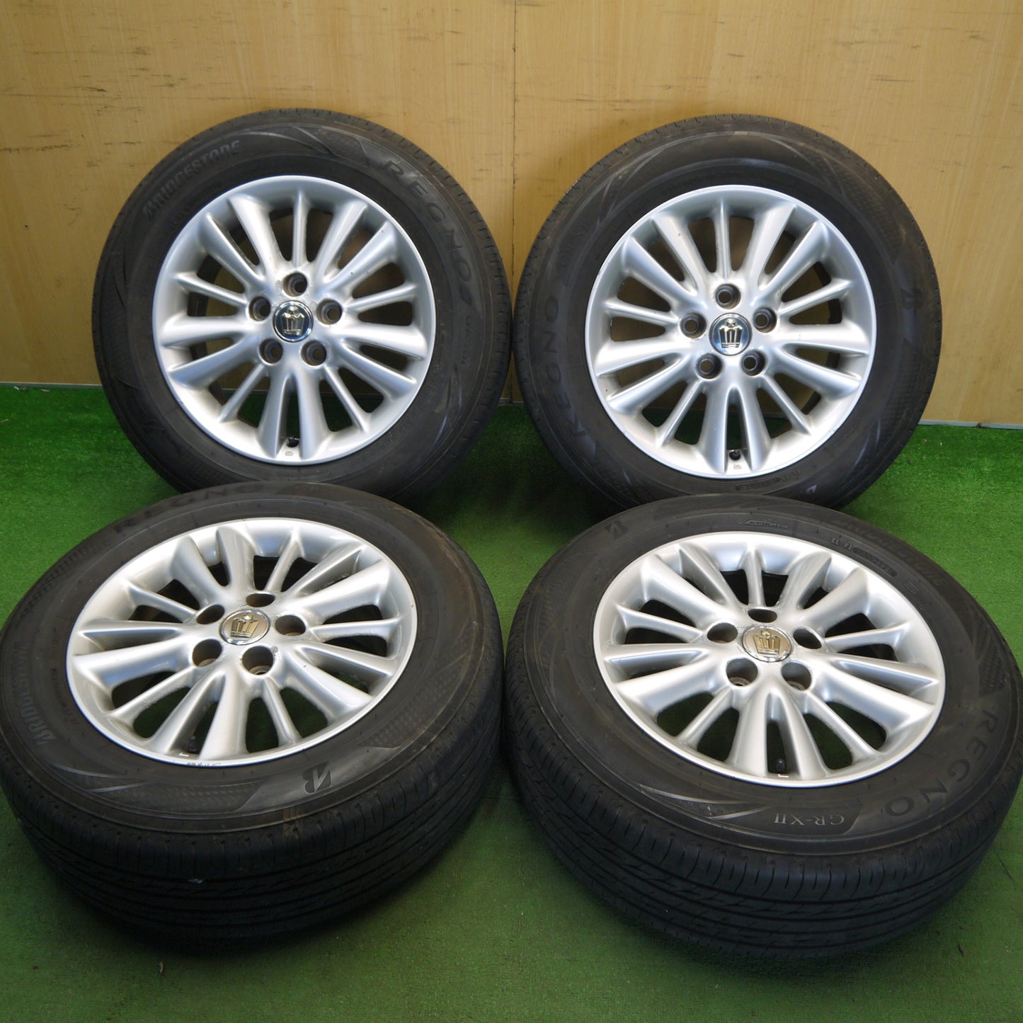 バリ溝！9.5分★トヨタ 180系 クラウン ロイヤル 純正 215/60R16 ブリヂストン レグノ GR-X2 16インチ PCD114.3/5H★6042102Hノ