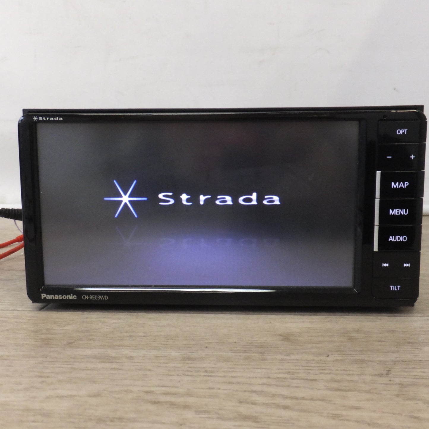 [送料無料] ジャンク★パナソニック Panasonic SDカーナビステーション Strada CN-RE03WD(3)★