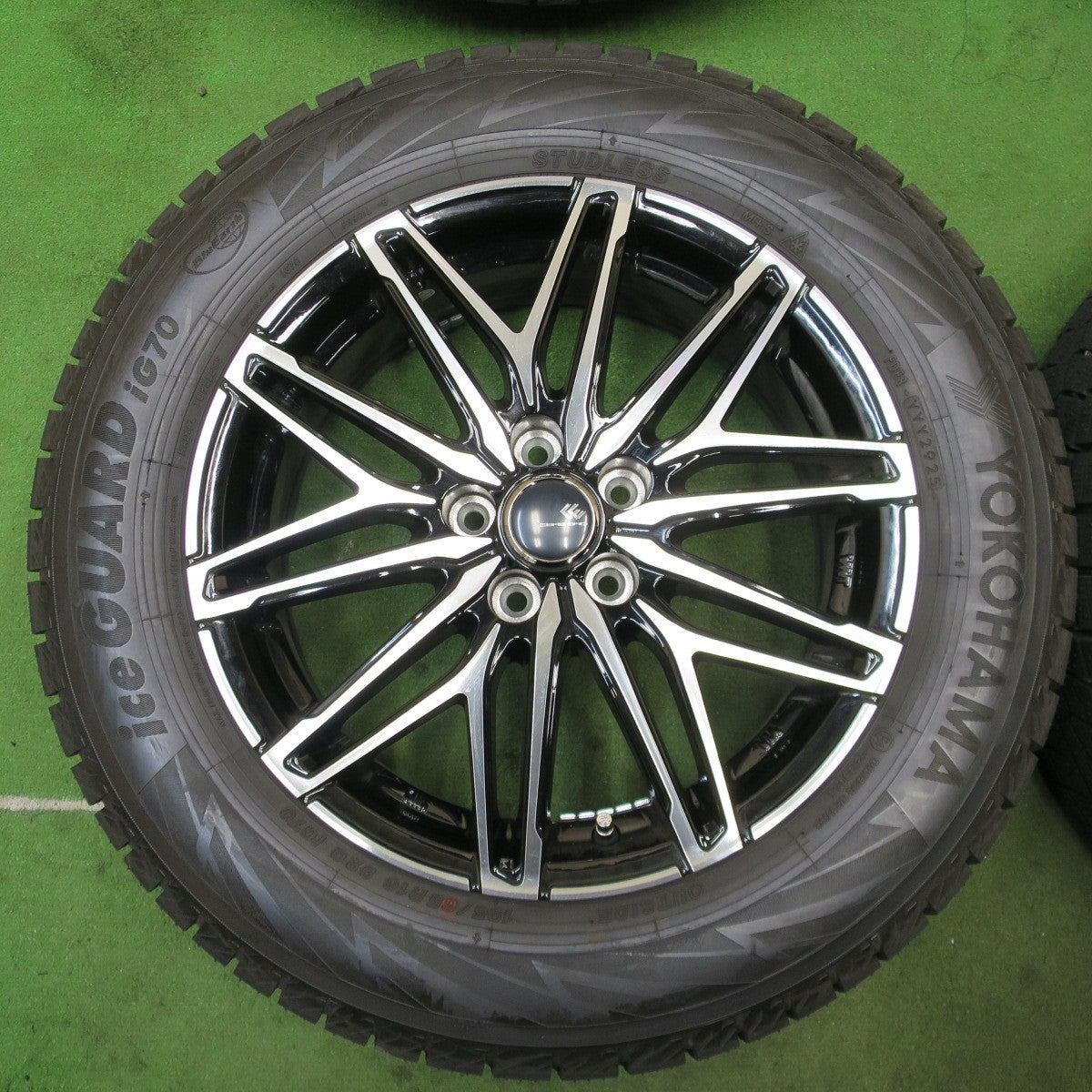 ほぼ未使用！25年！キレイ★ロッキー ライズ 等 195/65R16 スタッドレス ヨコハマ アイスガード iG70 CEREBRO WA45 セレブロ 16インチ PCD100/5H★6042901NGス