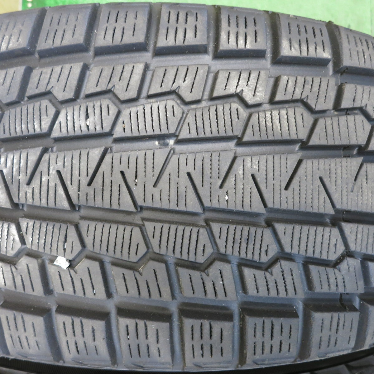 バリ溝！22年！9.5分◎スタッドレス 225/55R18 ヨコハマ アイスガード G075 STRANGER ストレンジャー 18インチ PCD114.3/5H◎6082713HAス