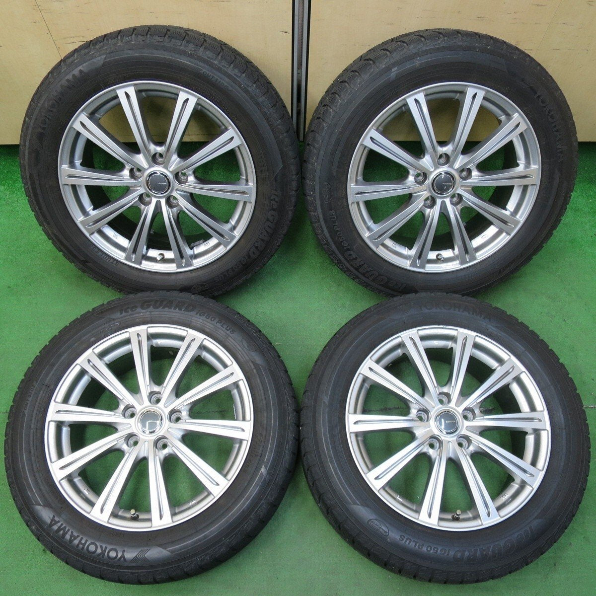 キレイ★スタッドレス 215/60R17 ヨコハマ アイスガード iG50 プラス MiLLOUS ミルアス 17インチ PCD114.3/5H★4102110イス