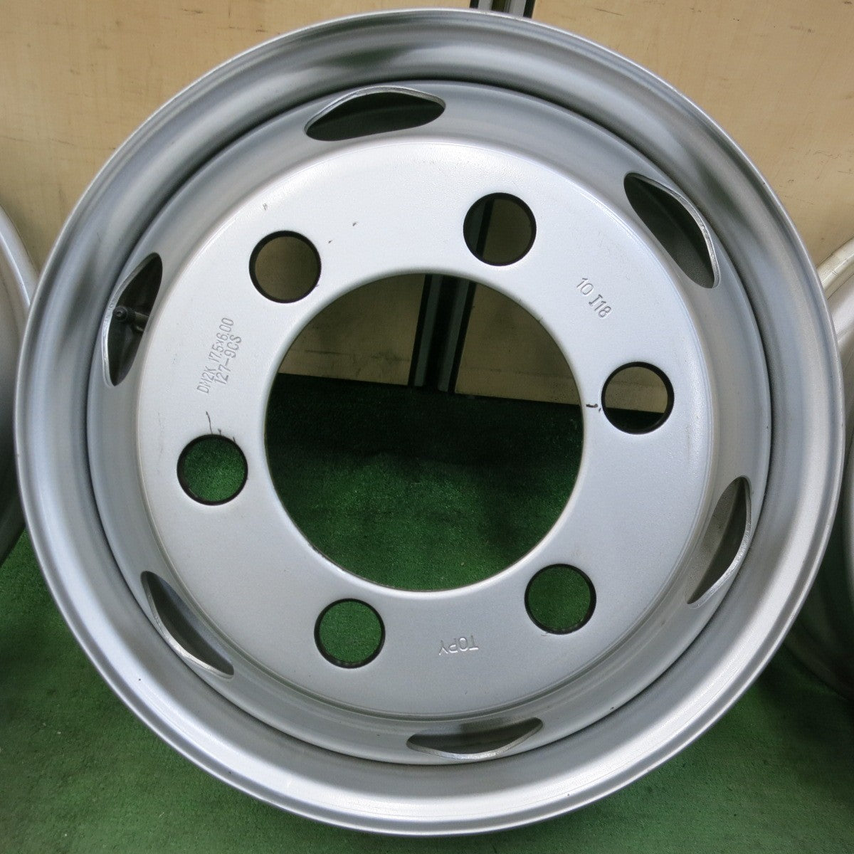 新車外し！ほぼ未使用！6本★トラック TOPY スチール ホイール 17.5インチ 17.5×6.00 127-9CS PCD222.25/6H★5070412SYホ