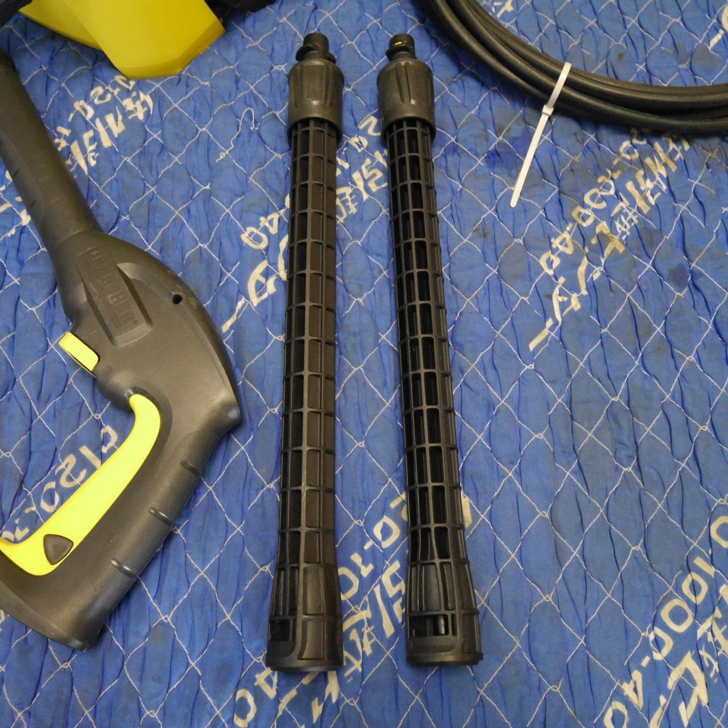 [送料無料] キレイ！付属品付き☆KARCHER ケルヒャー 家庭用 高圧 洗浄機 K3 サイレント ベランダ K3 SILENT 洗浄 清掃 掃除 洗車☆