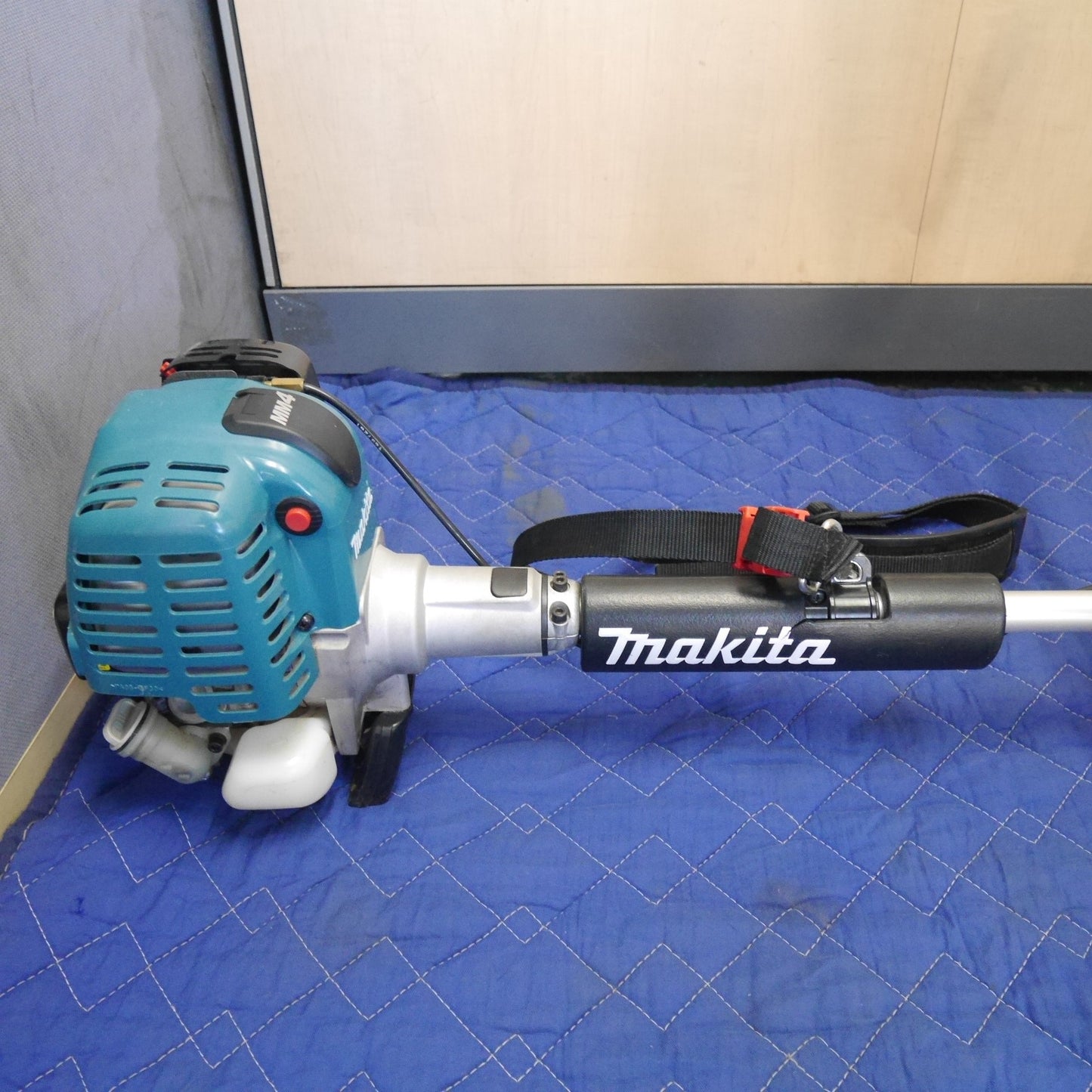 【岐阜発 直接引取限定】☆マキタ 4サイクル エンジン 刈払機 MEM428X 刈り払い機 草刈り機 草刈機 makita 空冷 4 ストローク直立単気筒 OHV ガソリン☆