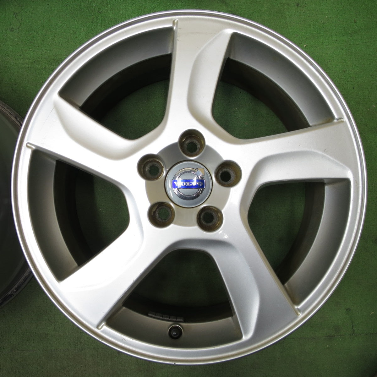 4本価格◎ボルボ V60 純正 ホイール 17インチ 17×7J VOLVO PCD108/5H◎6081203NGホ