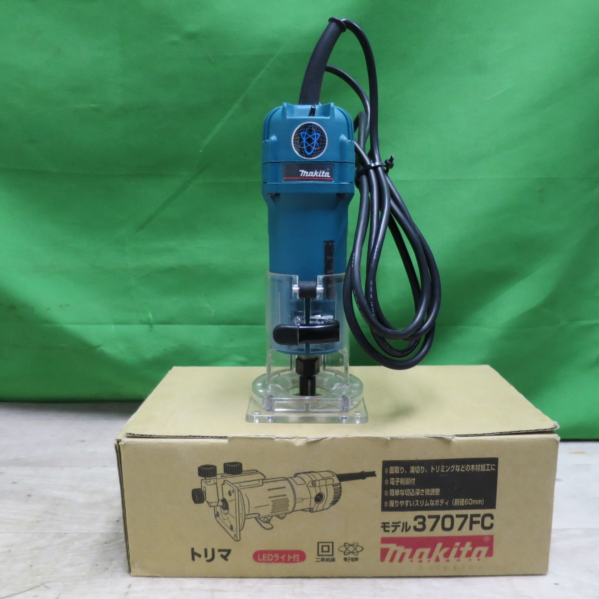 [送料無料] ☆マキタ 電子 トリマ 100V 3707FC 箱付き トリマー 面取り 溝切り トリミング 電動 工具☆