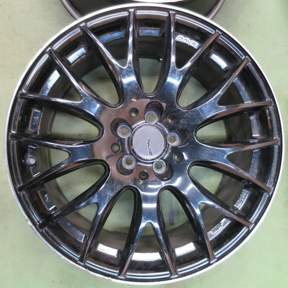 4本価格★プリウス 等 RAYS HOMURA 2×9 18インチ ホイール レイズ ホムラ 2X9 18×8J PCD100/5H★6071302NGホ