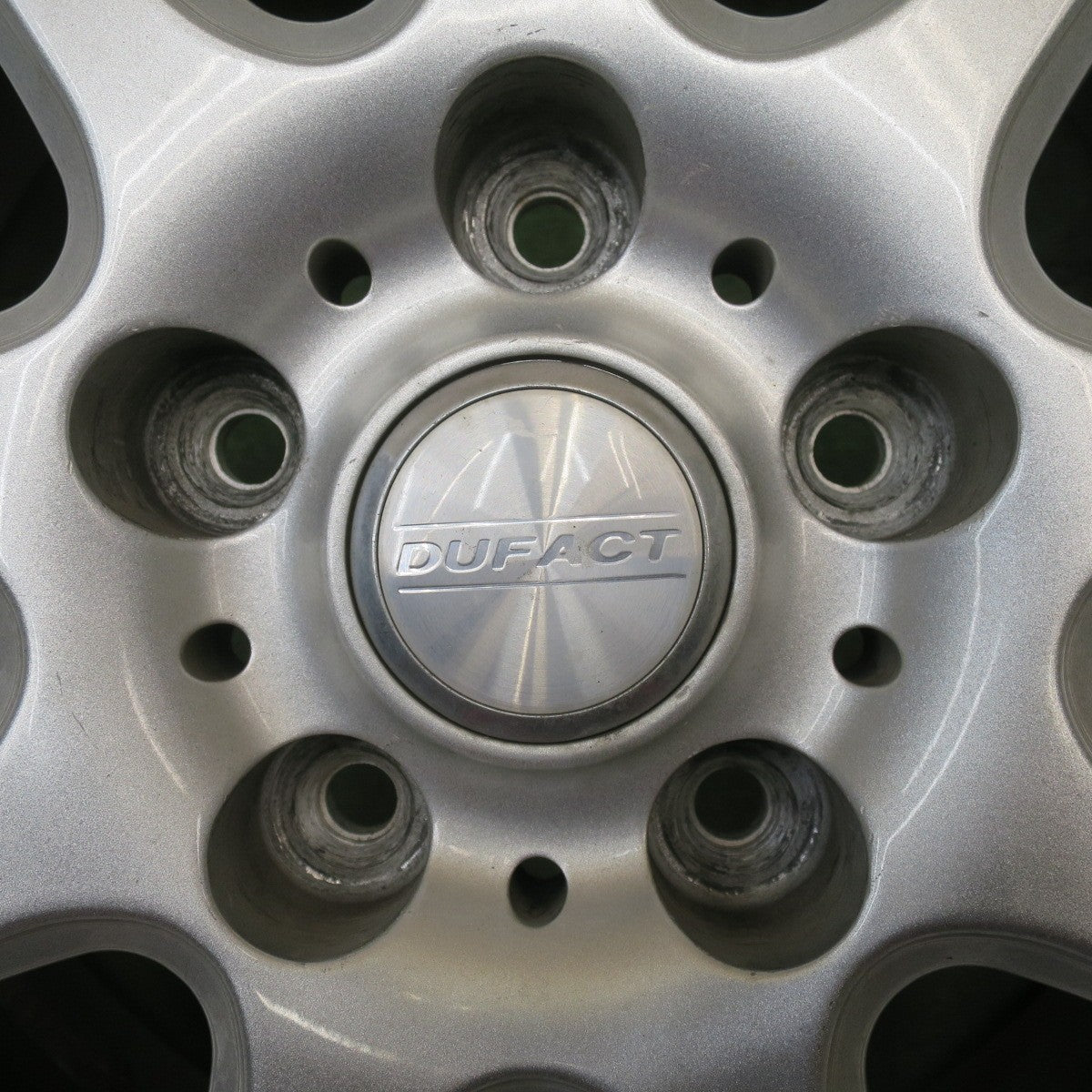 バリ溝！9分★スタッドレス 195/65R15 ダンロップ ウインターマックス WM02 DUFACT デュファクト 15インチ PCD114.3/5H★6042201NJス