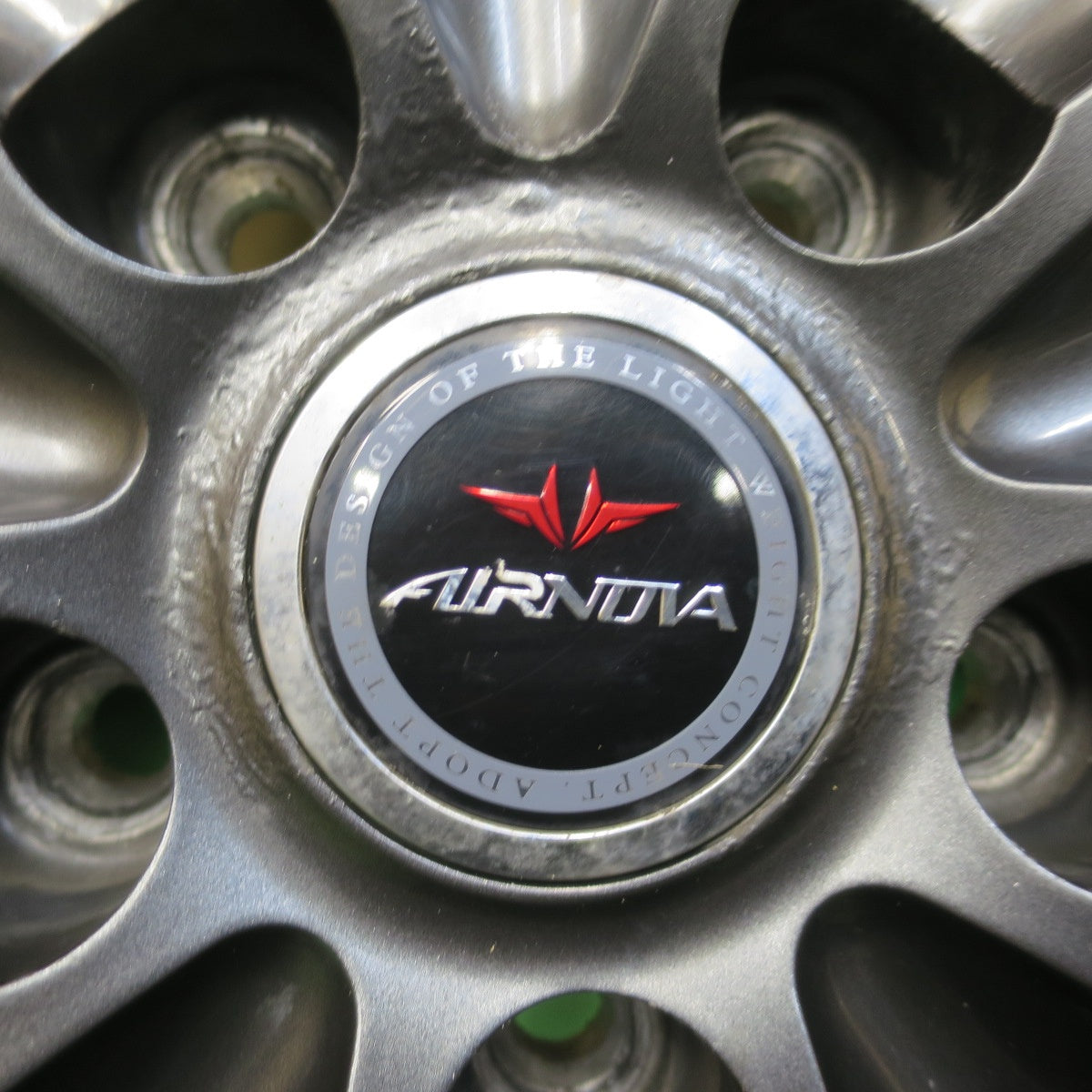 バリ溝！23年！9分★スタッドレス 215/65R16 ブリヂストン ブリザック VRX2 ダンロップ ウインターマックス SJ8+ AIRNOVA SB10 エアノヴァ 16インチ PCD114.3/5H★6020404イス