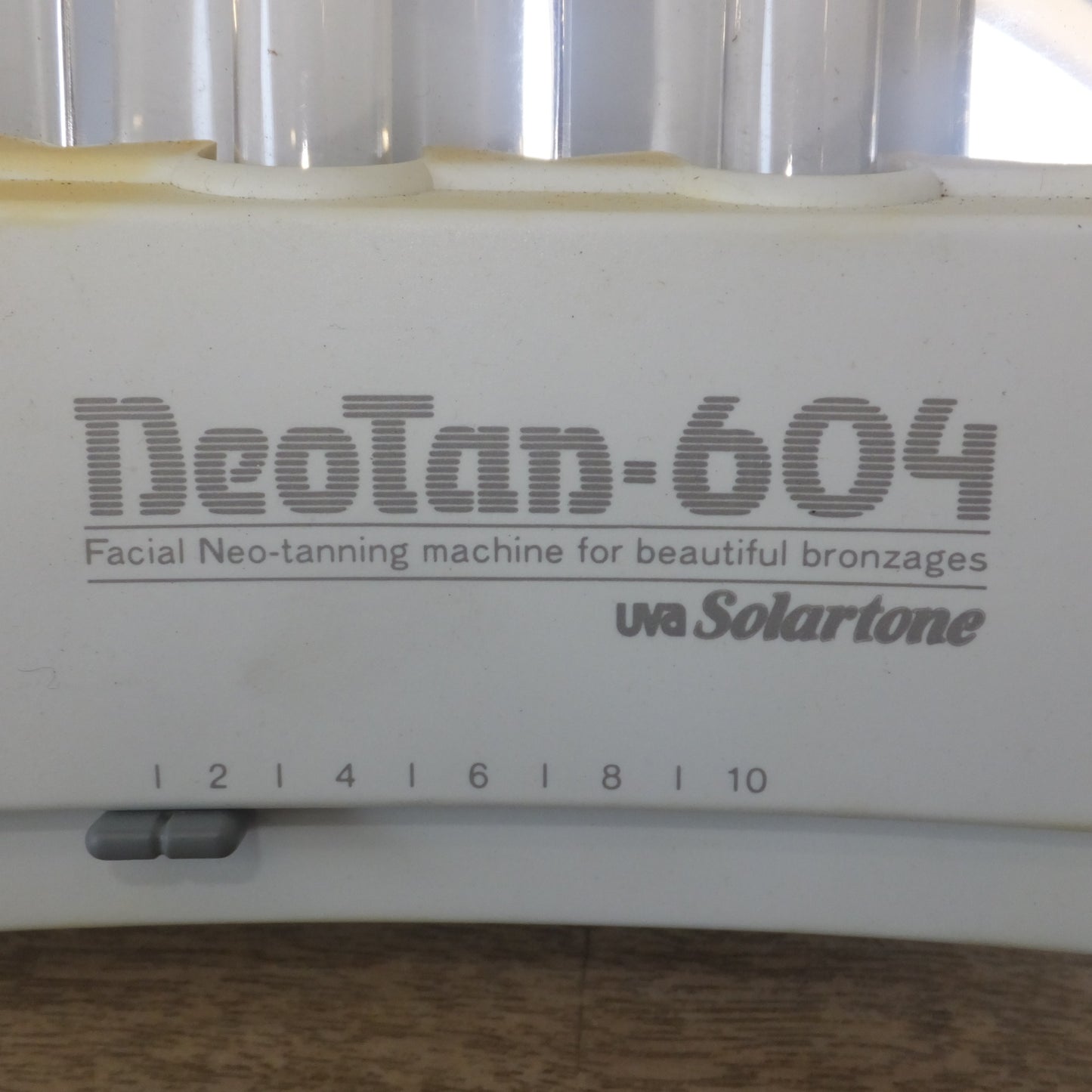 [送料無料] ★ソーラートーン Solartone ネオ・タン604 NeoTan-604　Facial Neo-Tanning machine for beautiful bronzages★
