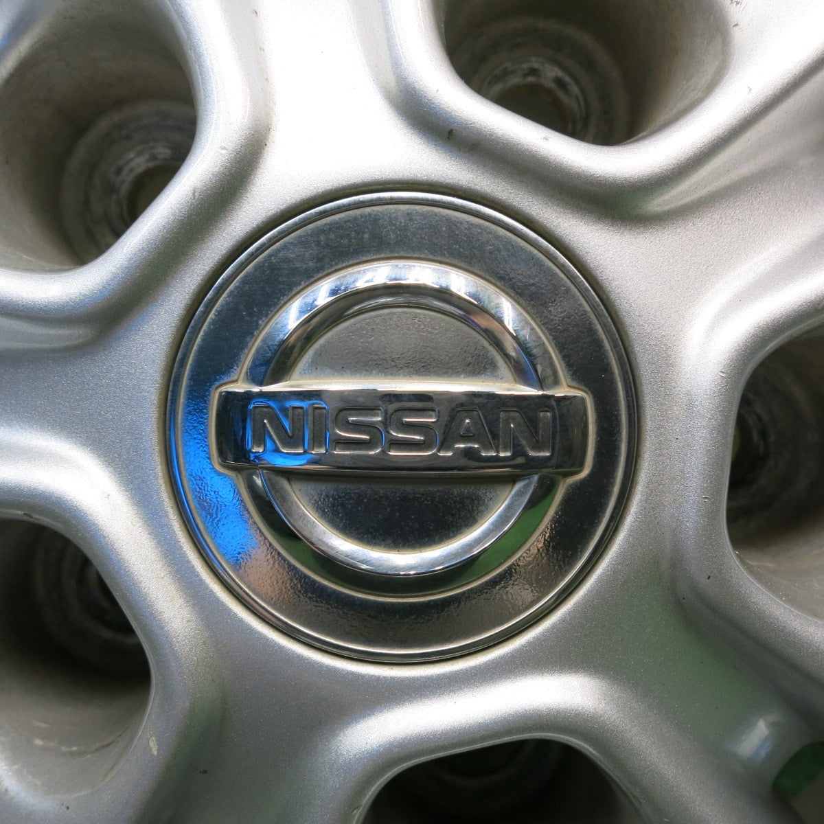 キレイ！22年◎日産 T32 エクストレイル 純正 225/65R17 ヨコハマ BluEarth-XT AE61 17インチ PCD114.3/5H◎6092403HAノ