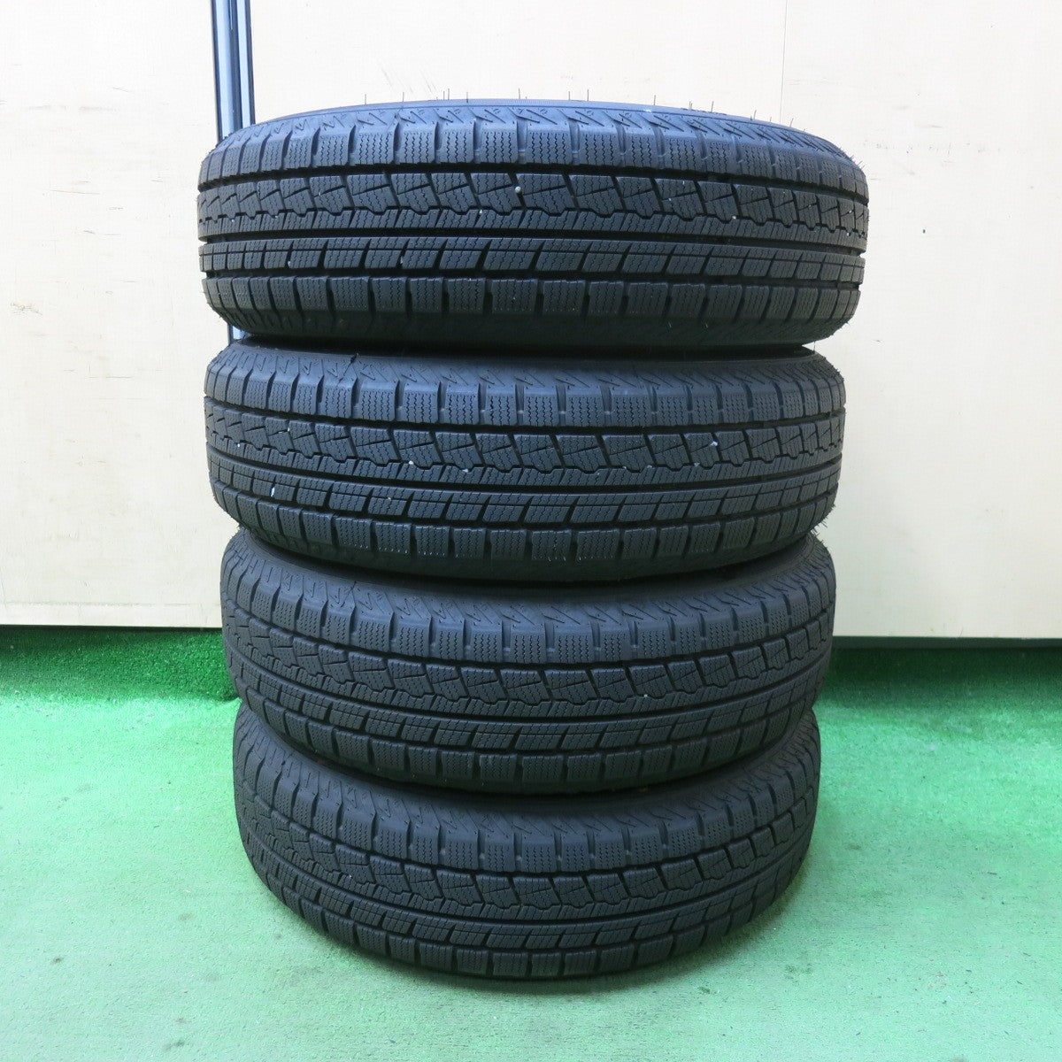 バリ溝！24年！キレイ！ほぼ10分★DAYTONA スタッドレス 155/65R14 アイリンク ウインター IL868 デイトナ 14インチ PCD100/4H★5062604SYス
