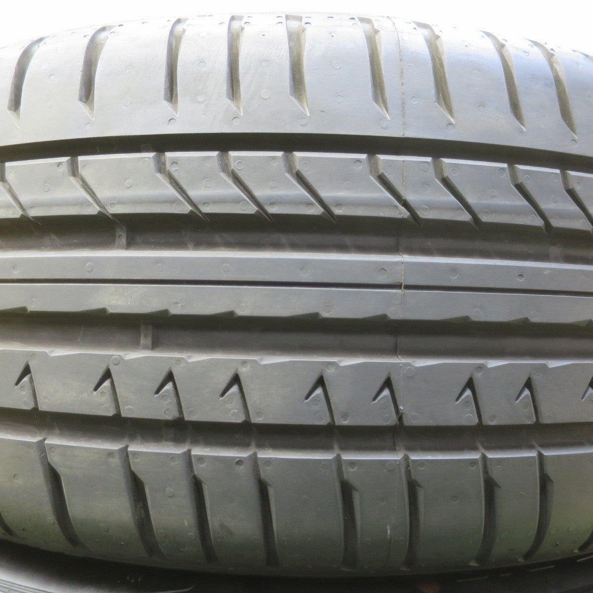 新車外し！24年◎225/45R18 ピレリ ドラゴン スポーツ TM タイヤ 18インチ クラウン レヴォーグ プリウスα 等◎6092515イノタ