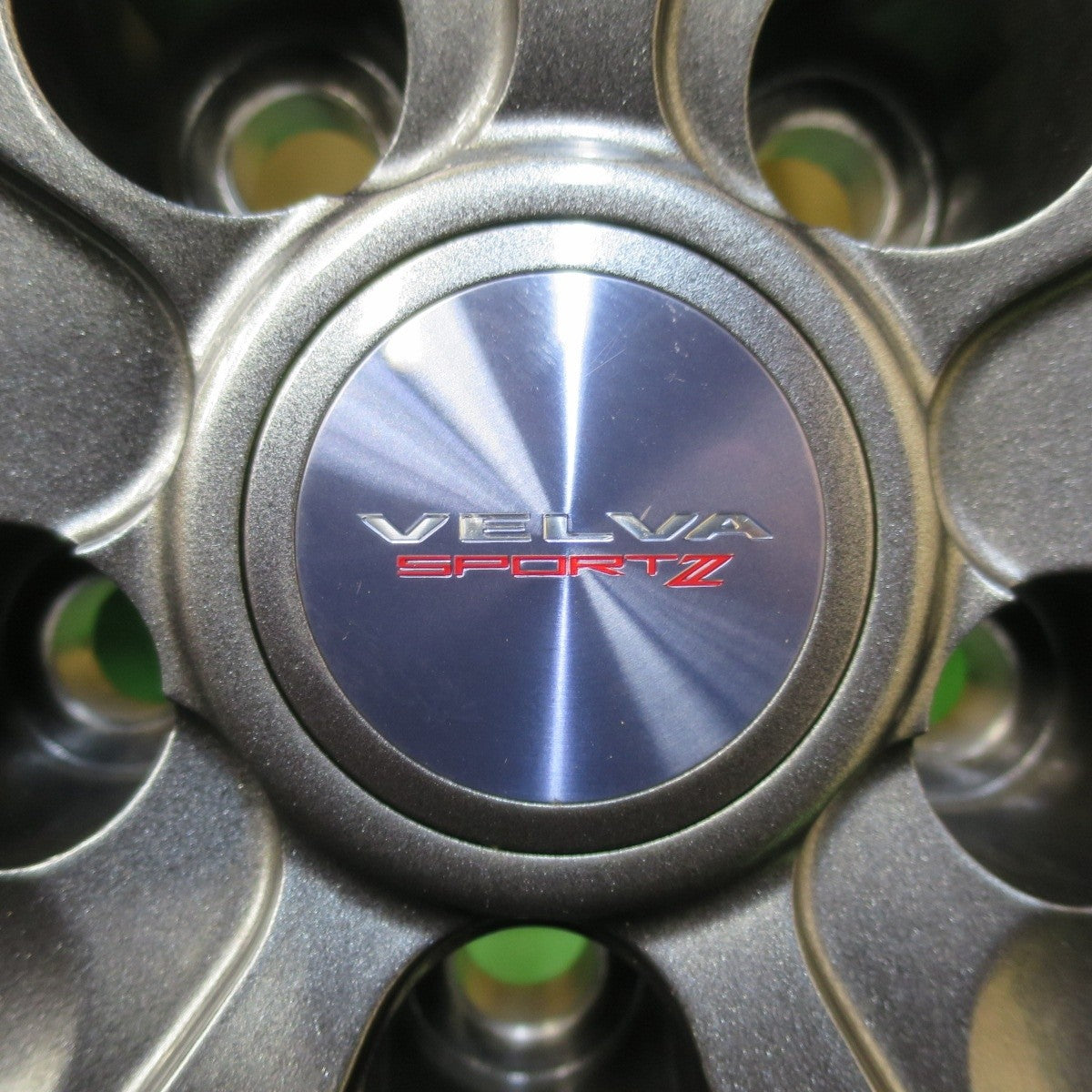 バリ溝！21年！キレイ！9分★スタッドレス 225/65R17 ブリヂストン ブリザック DM-V3 VELVA SPORTZ ヴェルヴァ 17インチ PCD114.3/5H★5021710イス