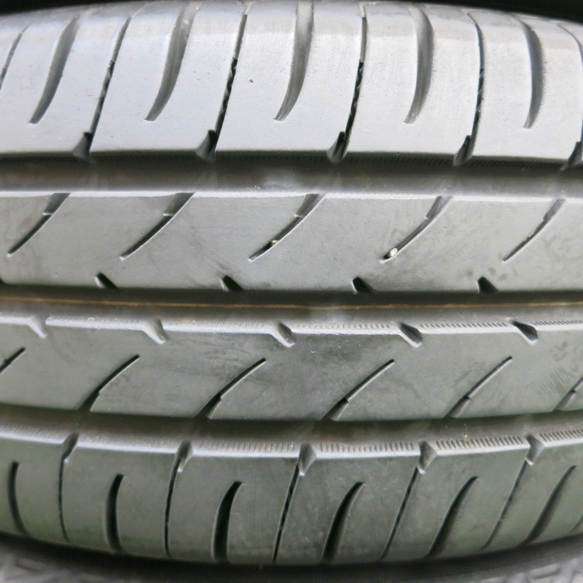 *送料無料* バリ溝！20年！8.5分★スズキ MRワゴン 純正 155/65R13 トーヨー ナノエナジー3 13インチ PCD100/4H★4042603イノ