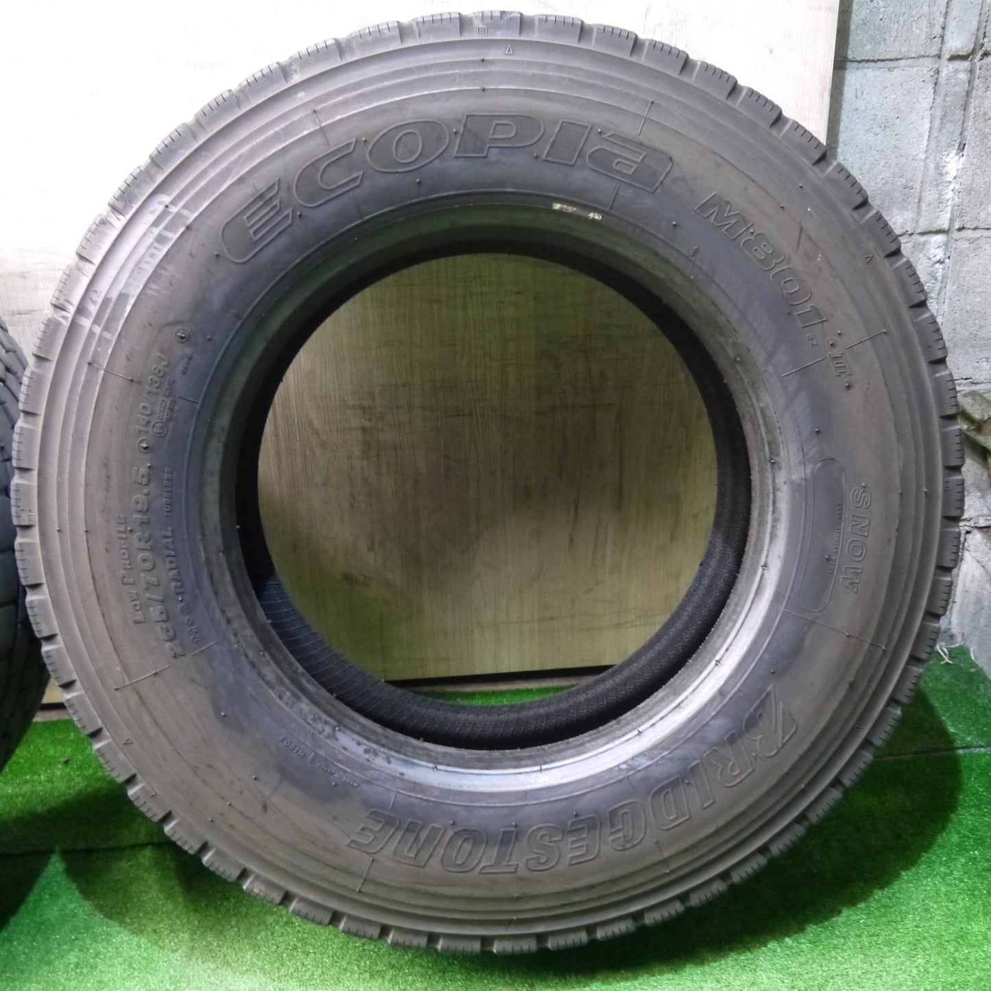 2本価格！22年★トラック タイヤ 265/70R19.5 140/138J ブリヂストン エコピア M801Ⅱ ミックス オールシーズン 19.5インチ★5060904KKノタ