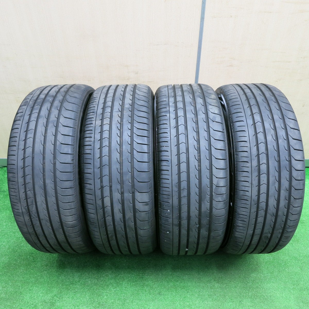 [送料無料] バリ溝！23年！キレイ！9.5分★kranze SCINTILL 245/40R20 ヨコハマ BluEarth-RV RV03 クレンツェ シンティル 20インチ PCD114.3/5H★4111809TNノ