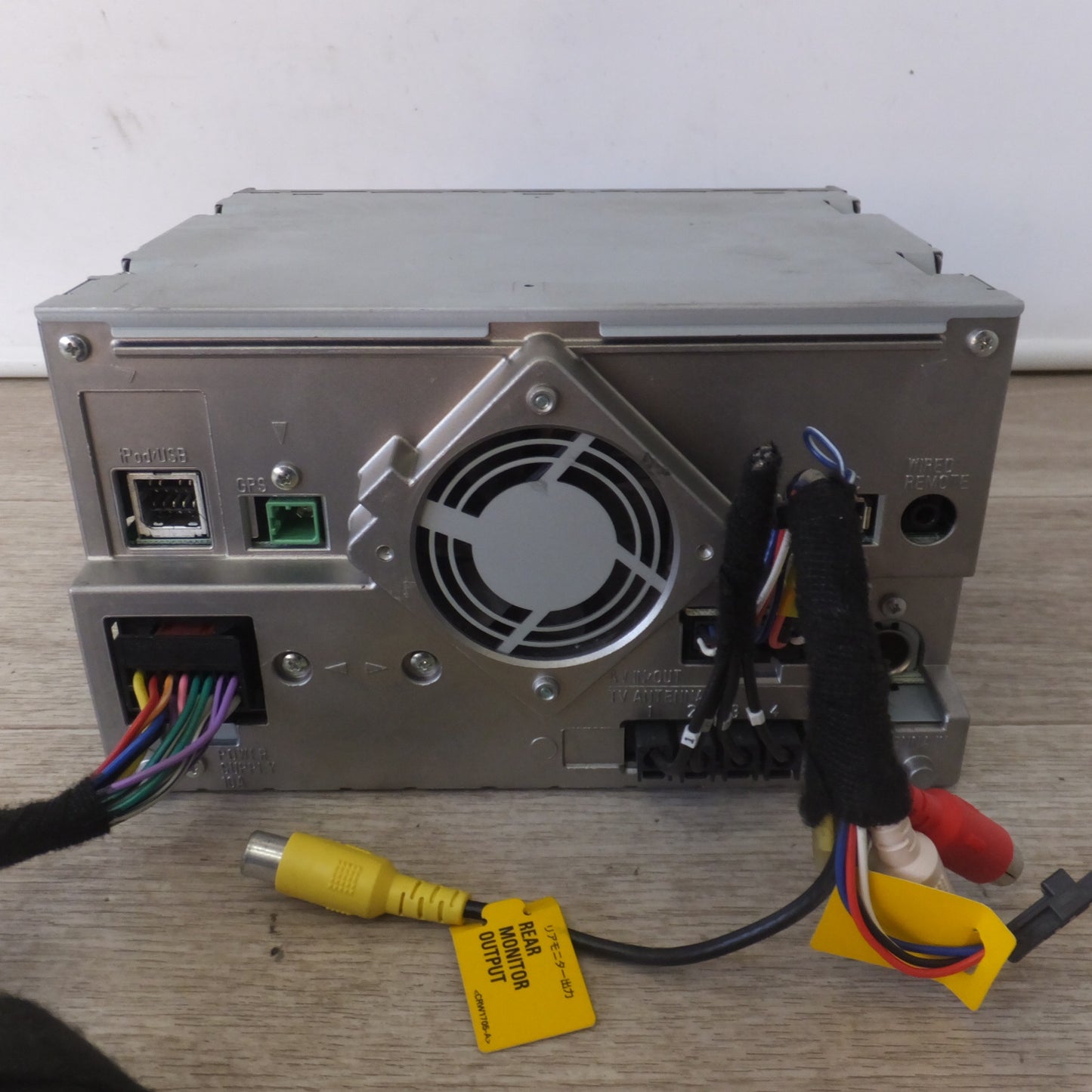 [送料無料] ★カロッツェリア carrozzeria AV一体型メモリーナビゲーション 楽ナビ AVIC-MRZ99[3]★