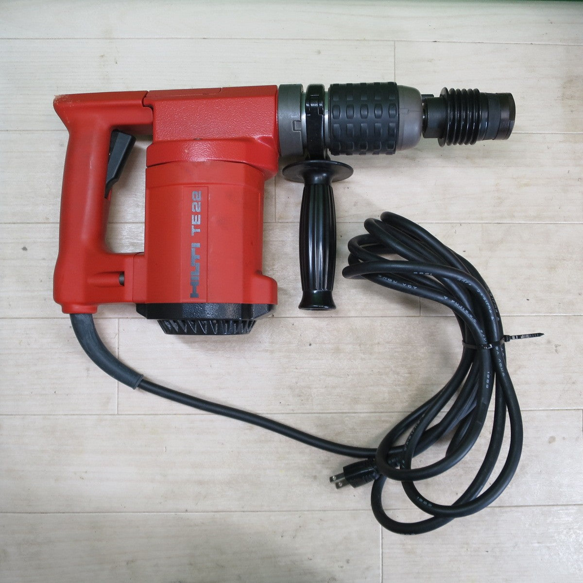 キレイ☆HILTI ヒルティ ロータリー ハンマードリル TE22 電動 工具 ハンマドリル はつり ハツリ コード式 100V☆