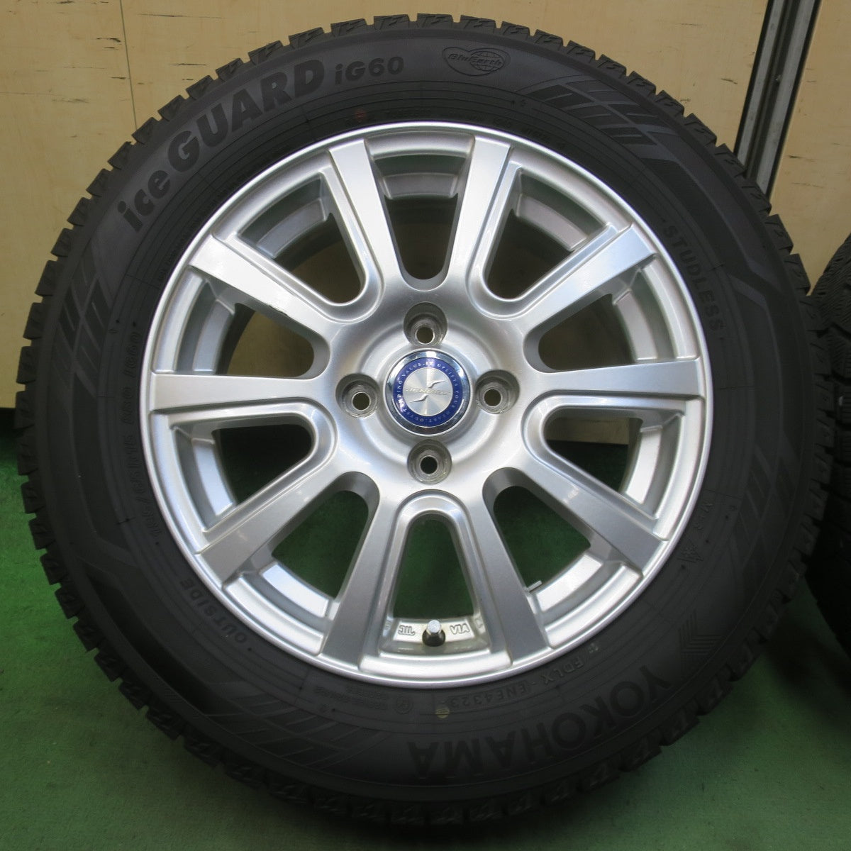 バリ溝！23年！キレイ！9分★スタッドレス 185/65R15 ヨコハマ アイスガード iG60 JENEIGE 社外 アルミ 15インチ PCD100/4H★6041402イス