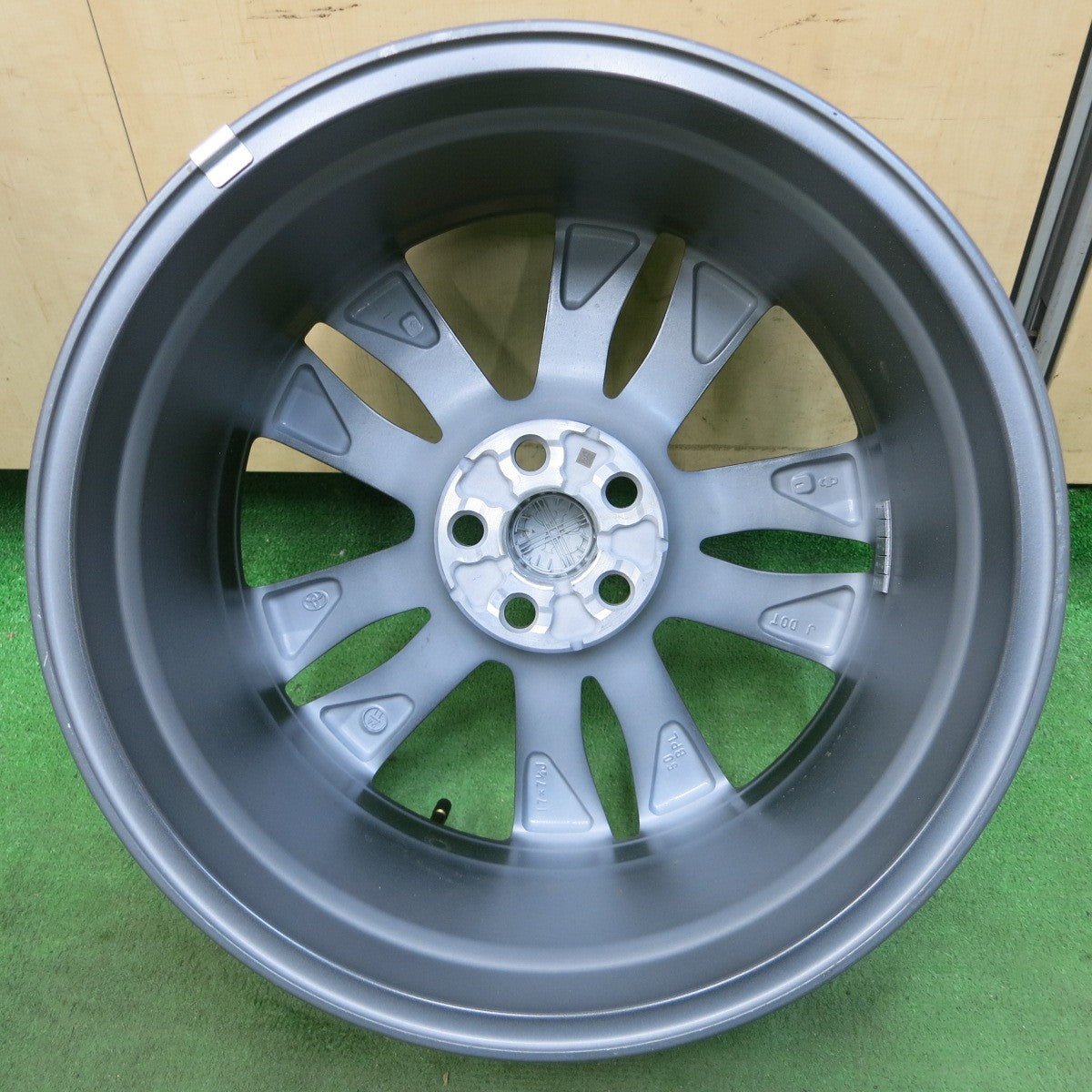 [送料無料] 新車外し★トヨタ カローラ ツーリング W×B 純正 ホイール 17インチ 17×7.5J PCD100/5H★5031104ナホ