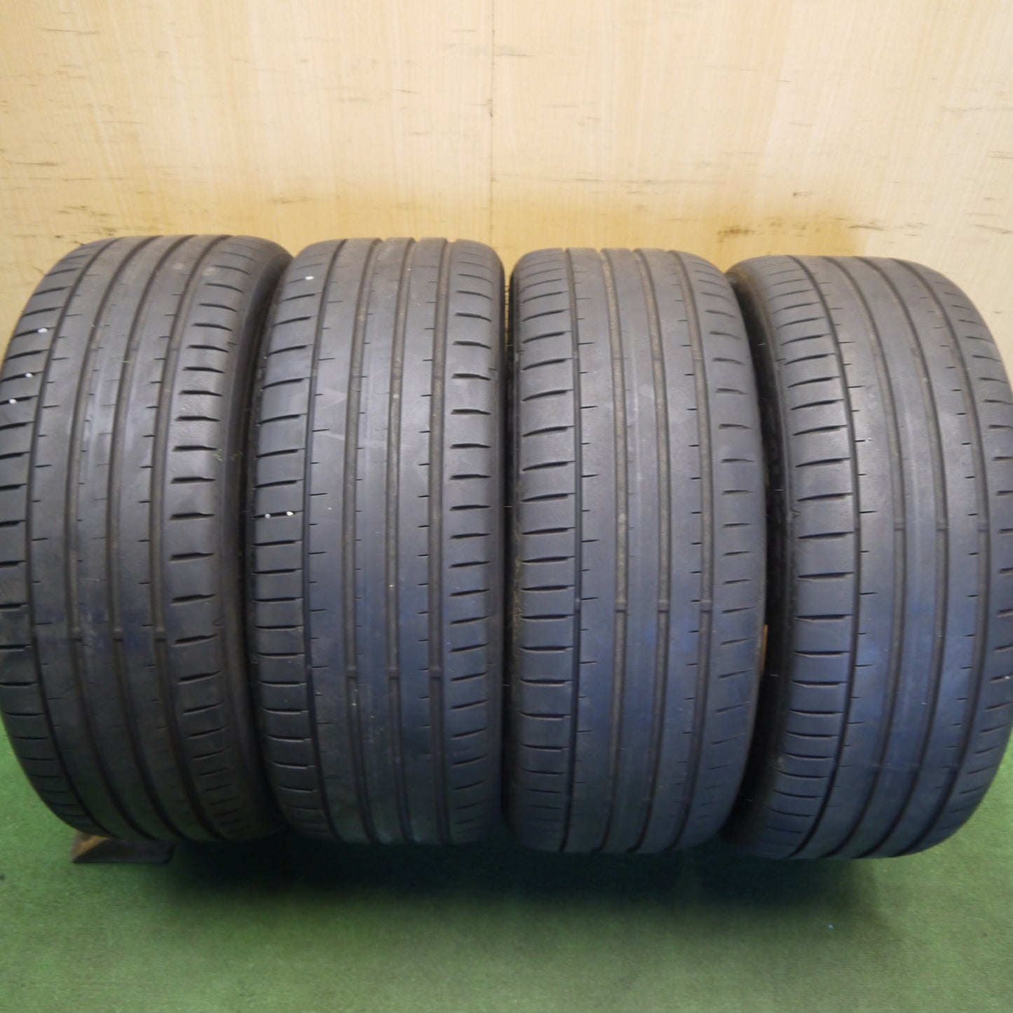 バリ溝！24年！9分◎Shallen XV-77 225/40R19 ファルケン AZENIS FK520L シャレン 19インチ PCD114.3/5H◎6061009Hノ