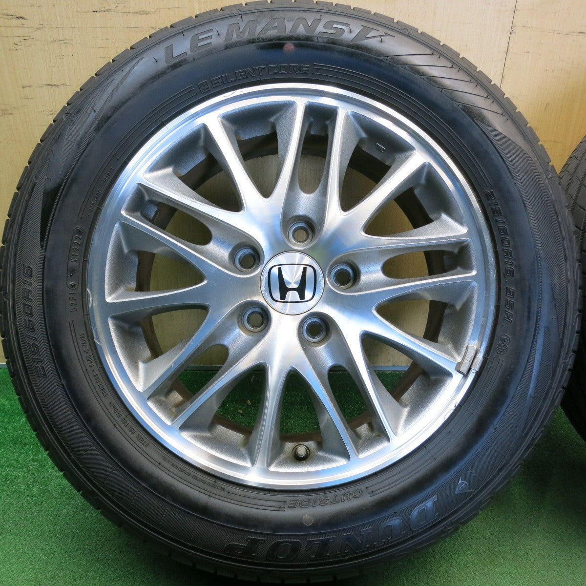 バリ溝！22年！9.5分★ホンダ RB オデッセイ 純正 215/60R16 ダンロップ LE MANS V ルマン5 16インチ PCD114.3/5H★6051404HAノ