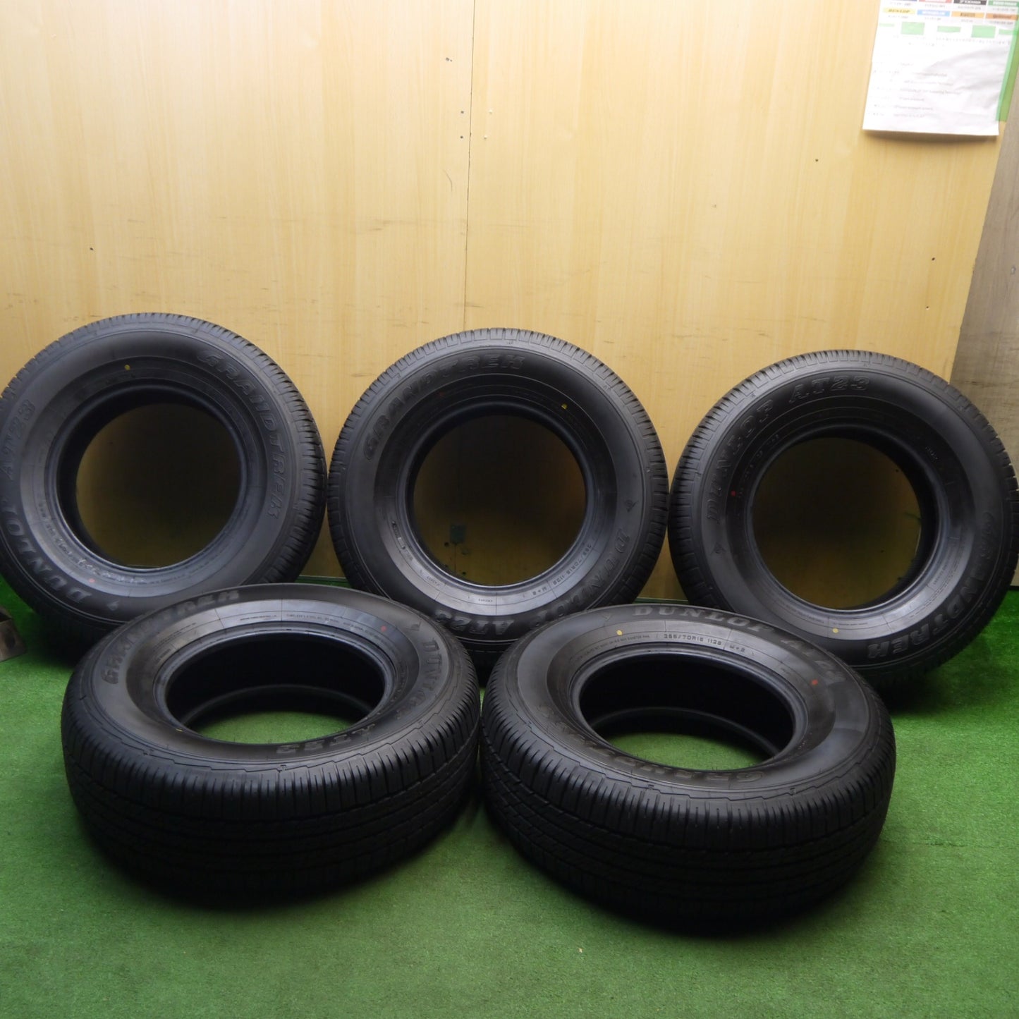 新車外し！25年！5本★265/70R16 ダンロップ AT23 グラントレック 16インチ タイヤ パジェロ プラド ランクル 70 等★5121902Hノタ
