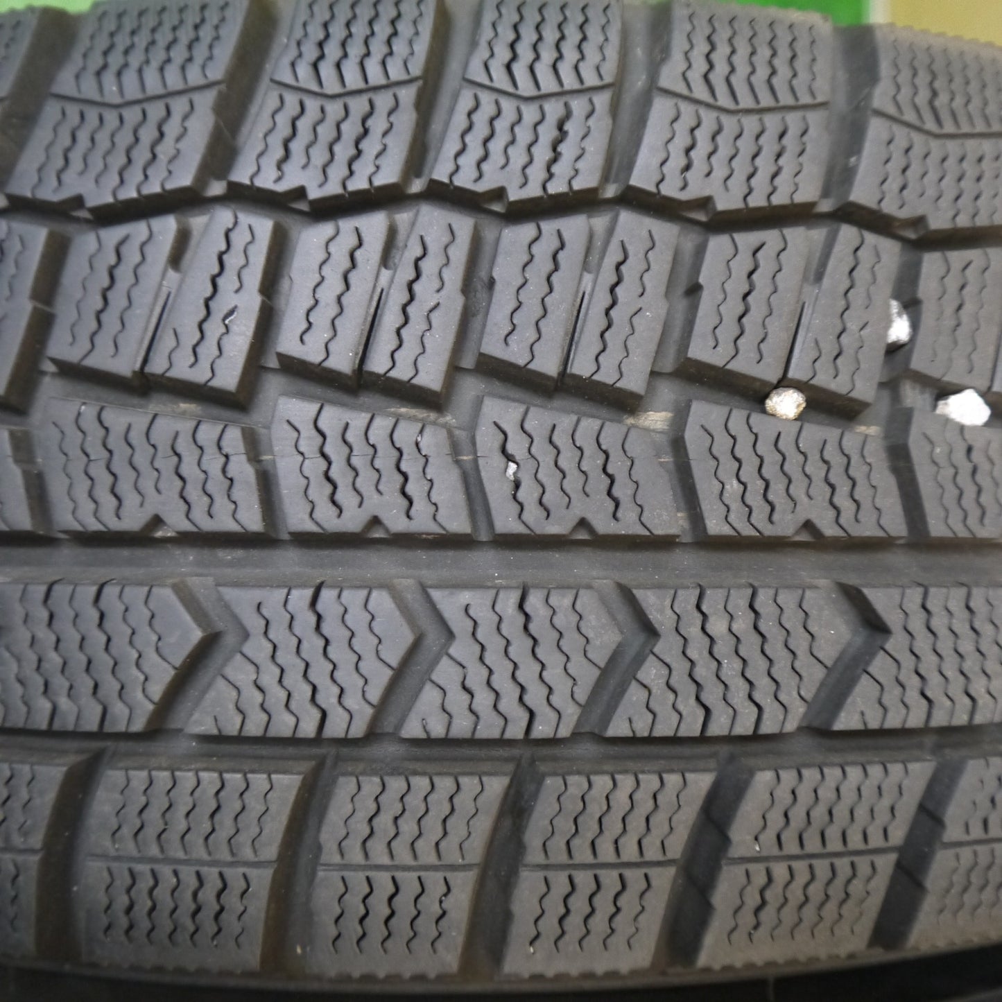 バリ溝！キレイ！9.5分★スタッドレス 195/65R16 ダンロップ ウインターマックス WM02 Lofida XJ5 ロフィーダ 16インチ PCD100/4H★5111101Hス