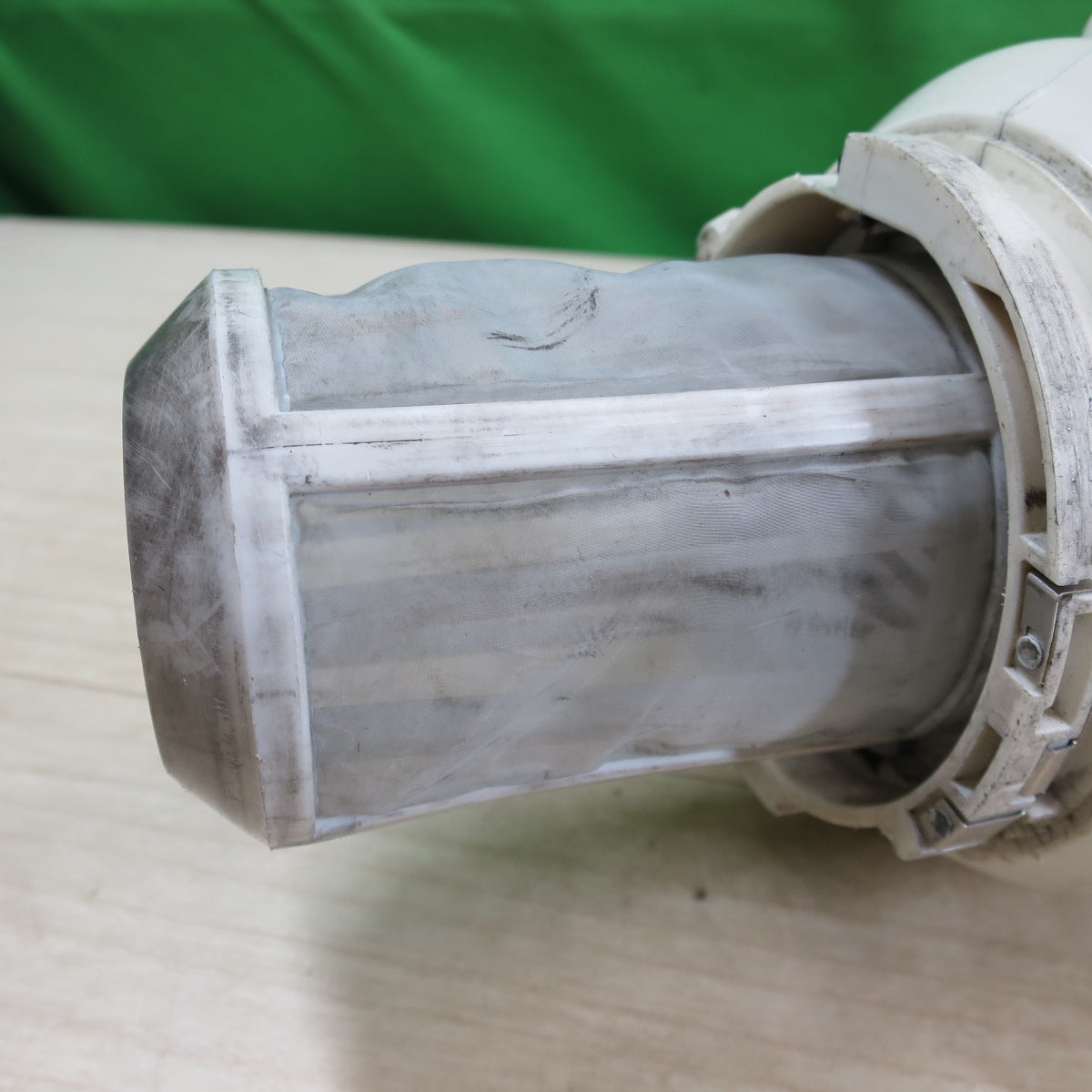 [送料無料] ☆日立 14.4V コードレス クリーナー R14DSAL 乾式 掃除機 ハンディ HITACHI☆