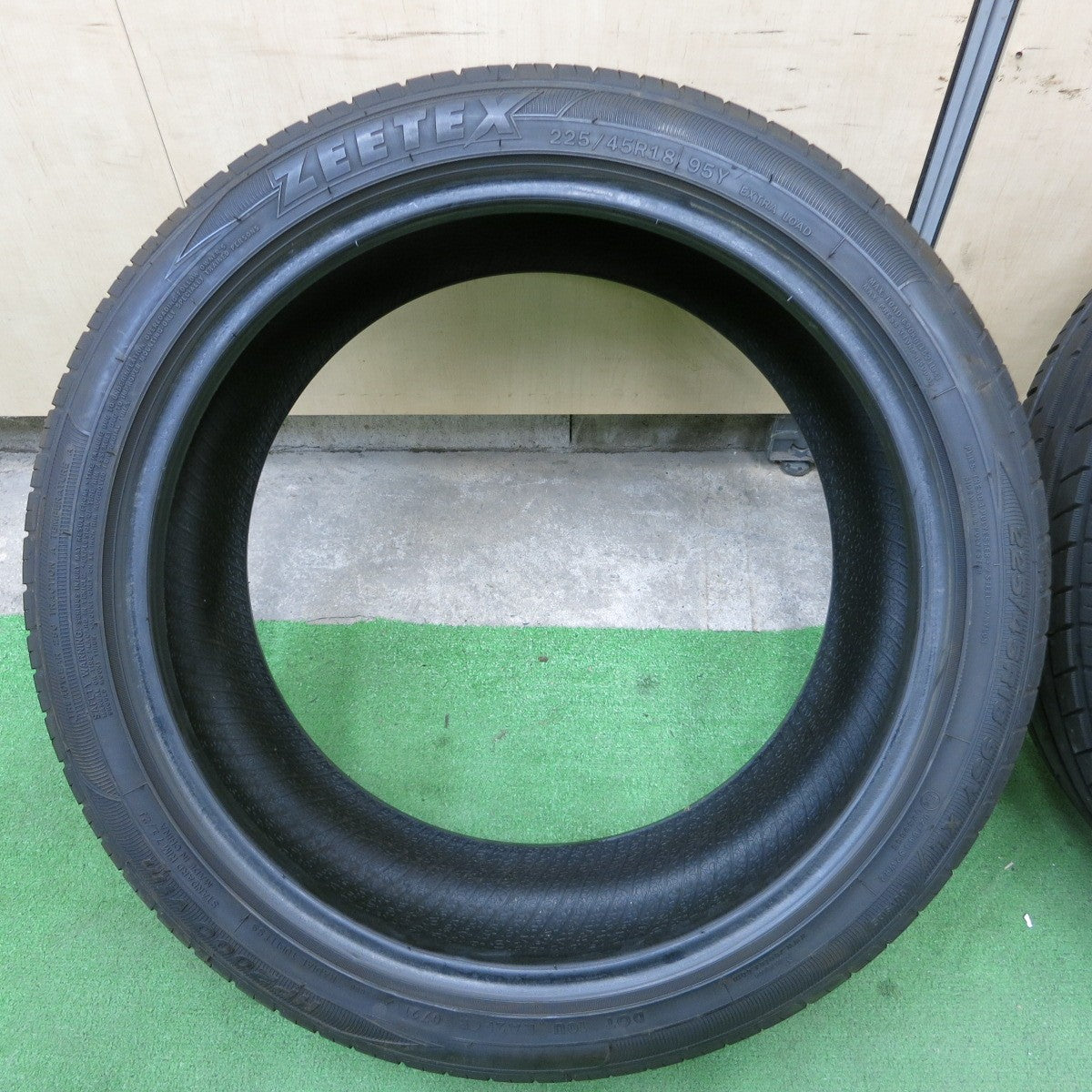 バリ溝！21年！8.5分！2本★225/45R18 ジーテックス HP2000 vfm タイヤ 18インチ クラウン マークX オデッセイ スカイライン RX-8 等★5041503ナノタ