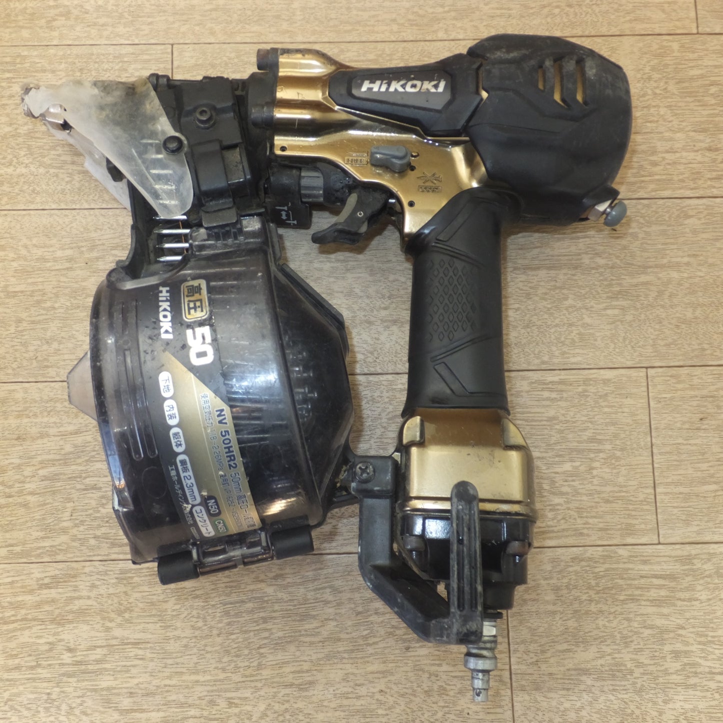 [送料無料] ★ハイコーキ HiKOKI 50mm 高圧ロール釘打機 NV50HR2★