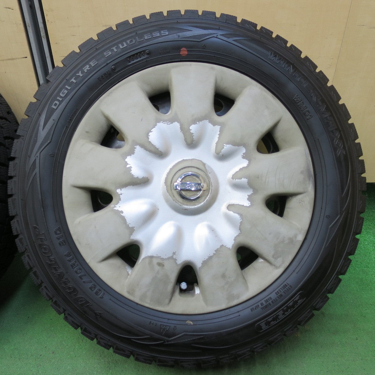 バリ溝！ほぼ10分★日産 K12 マーチ 純正 スチール 165/70R14 スタッドレス ダンロップ ウインターマックス WM01 14インチ PCD100/4H★5093006イス