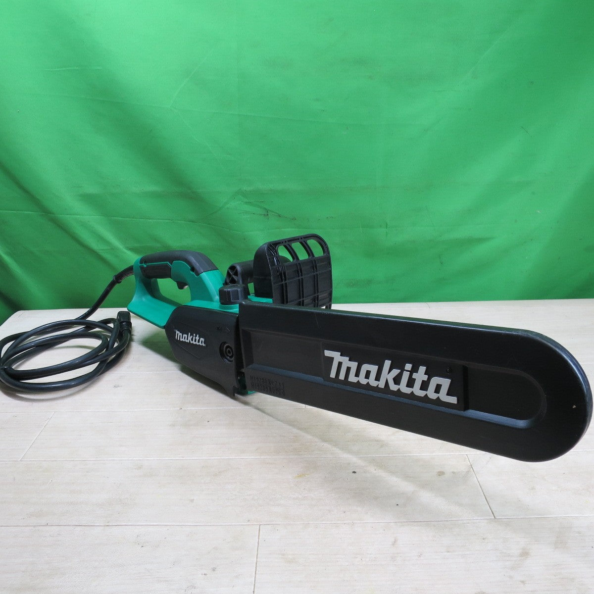 ☆マキタ 350mm 電気 チェンソー M504 切断機 チェーンソー コード式 100V makita☆