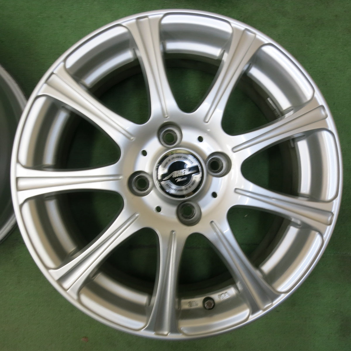 キレイ★AXEL Three weds アクセル ウェッズ 15インチ ホイール 15×5.5J PCD100/4H★5042307SYホ