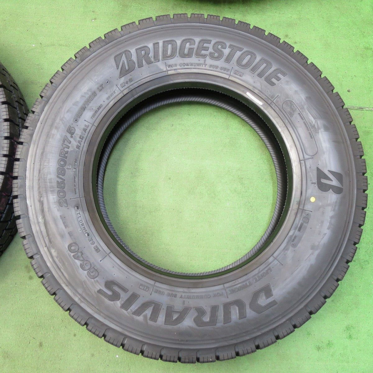 未使用！25年★トラック タイヤ 205/80R17.5 120/118N ブリヂストン デュラビス G640 DURAVIS 17.5インチ★5063006イノタ