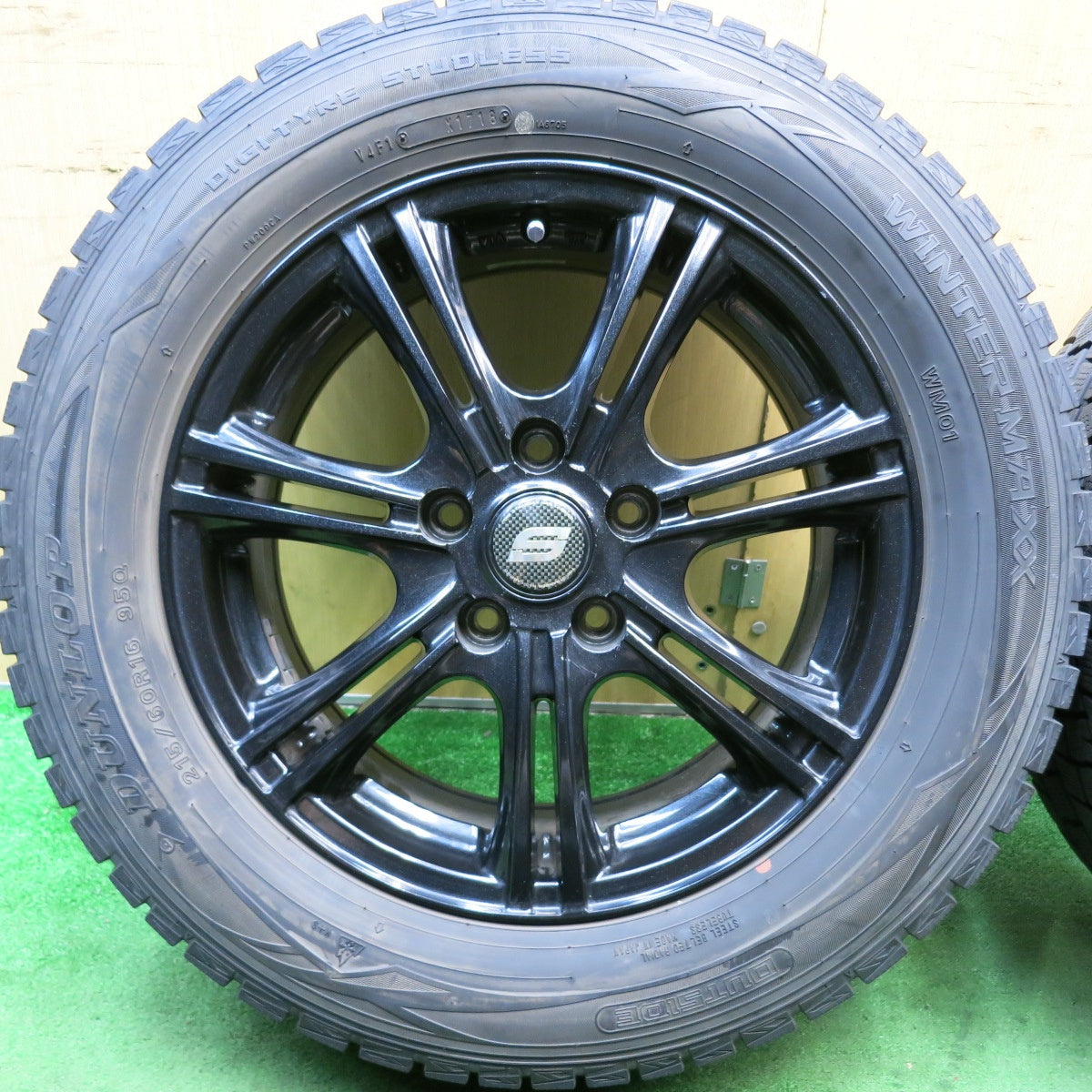 4本価格★スタッドレス 215/60R16 ダンロップ ウインターマックス WM01 STRANGER ストレンジャー 16インチ PCD114.3/5H★5081403HAス