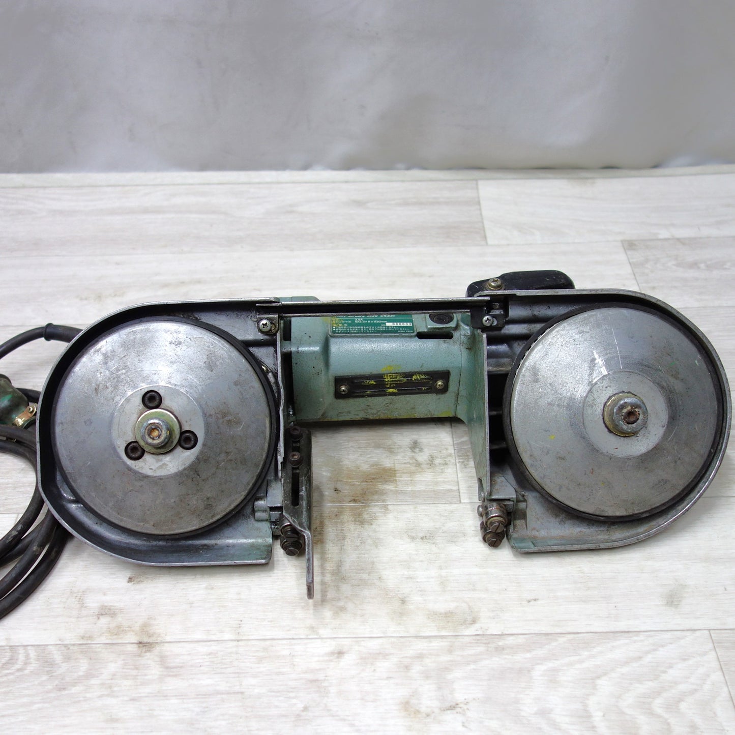[送料無料] ◆HITACHI 日立工機 100mm ロータリバンドソー CB10VA 切断機 電動工具 100V◆